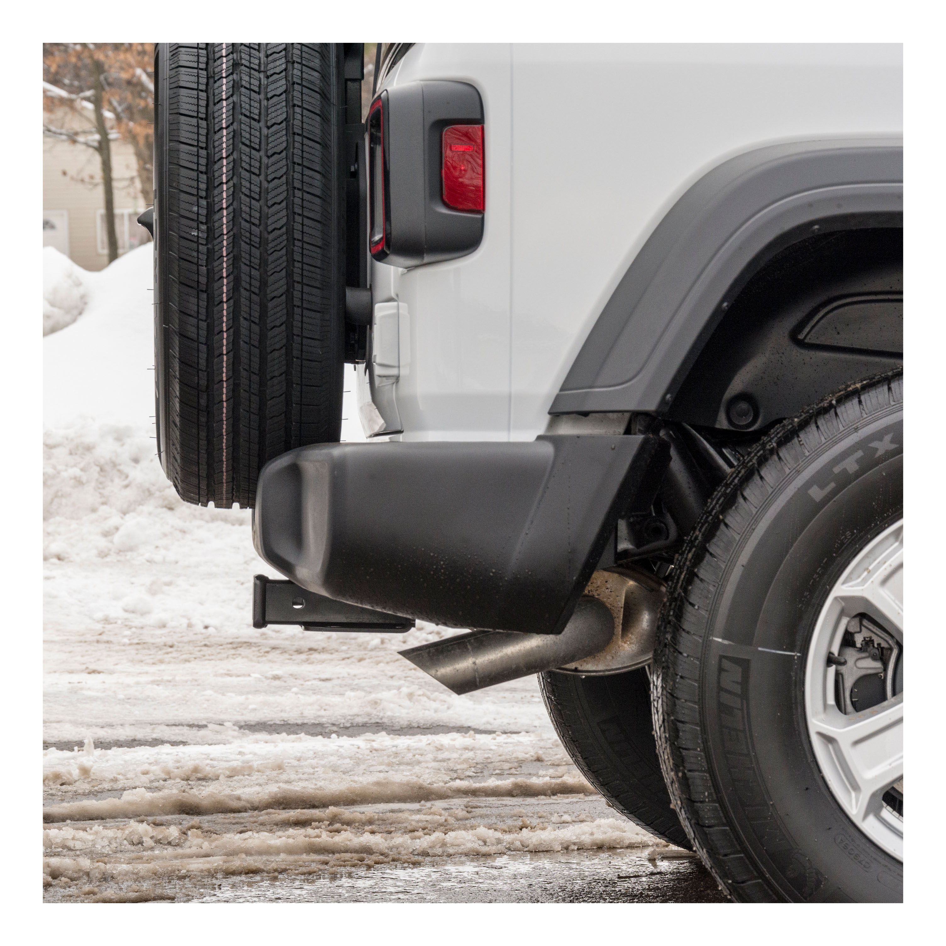 CURT Class 3 Trailer Hitch, 2" Receiver, Select Jeep Wrangler JK, JL Trailer Hitch thumbnail 7