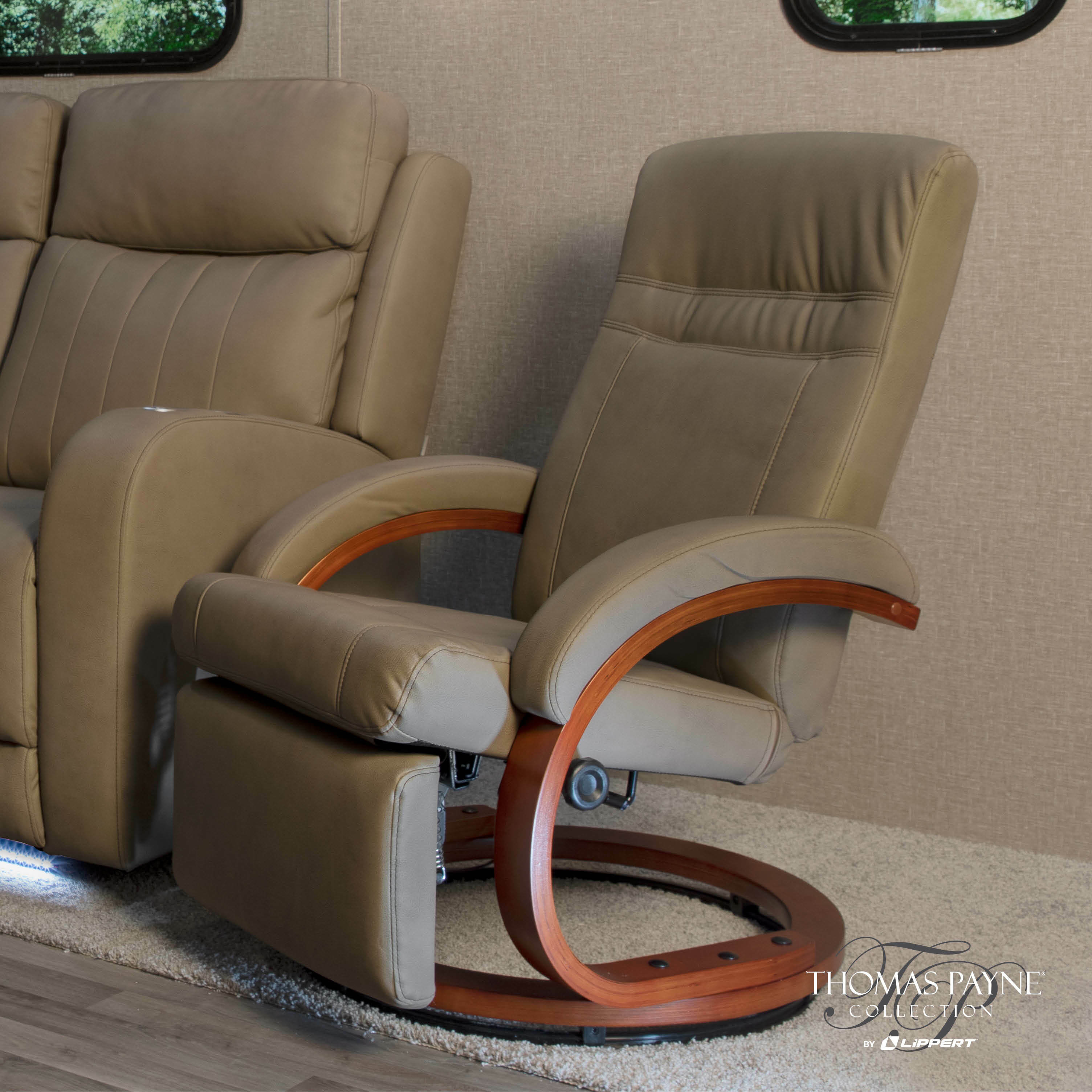 Thomas Payne RV Euro Recliner with Footrest - Grummond #2020129901 thumbnail 6