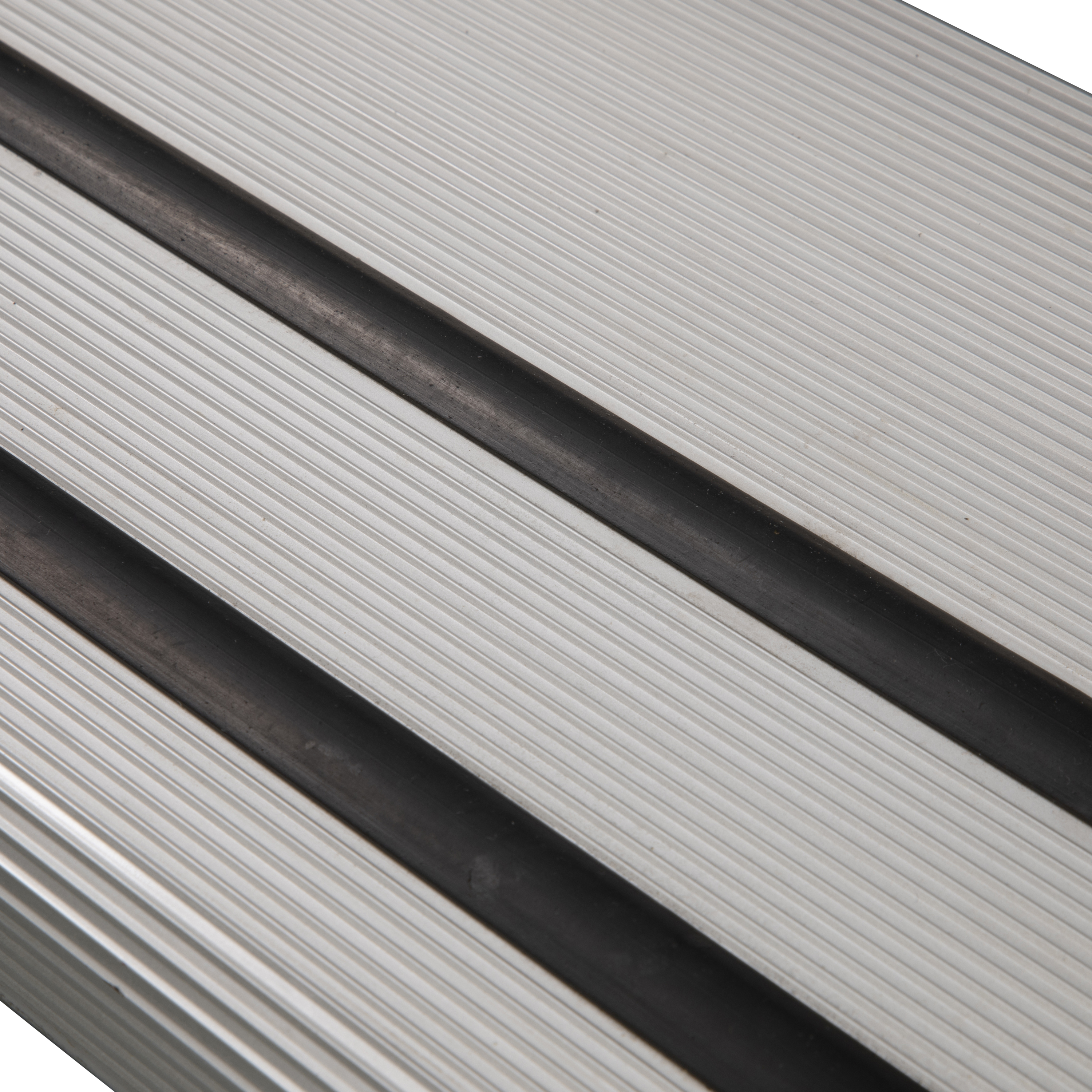 Lippert Alumi-Tread Manual RV Steps - Quad thumbnail 4