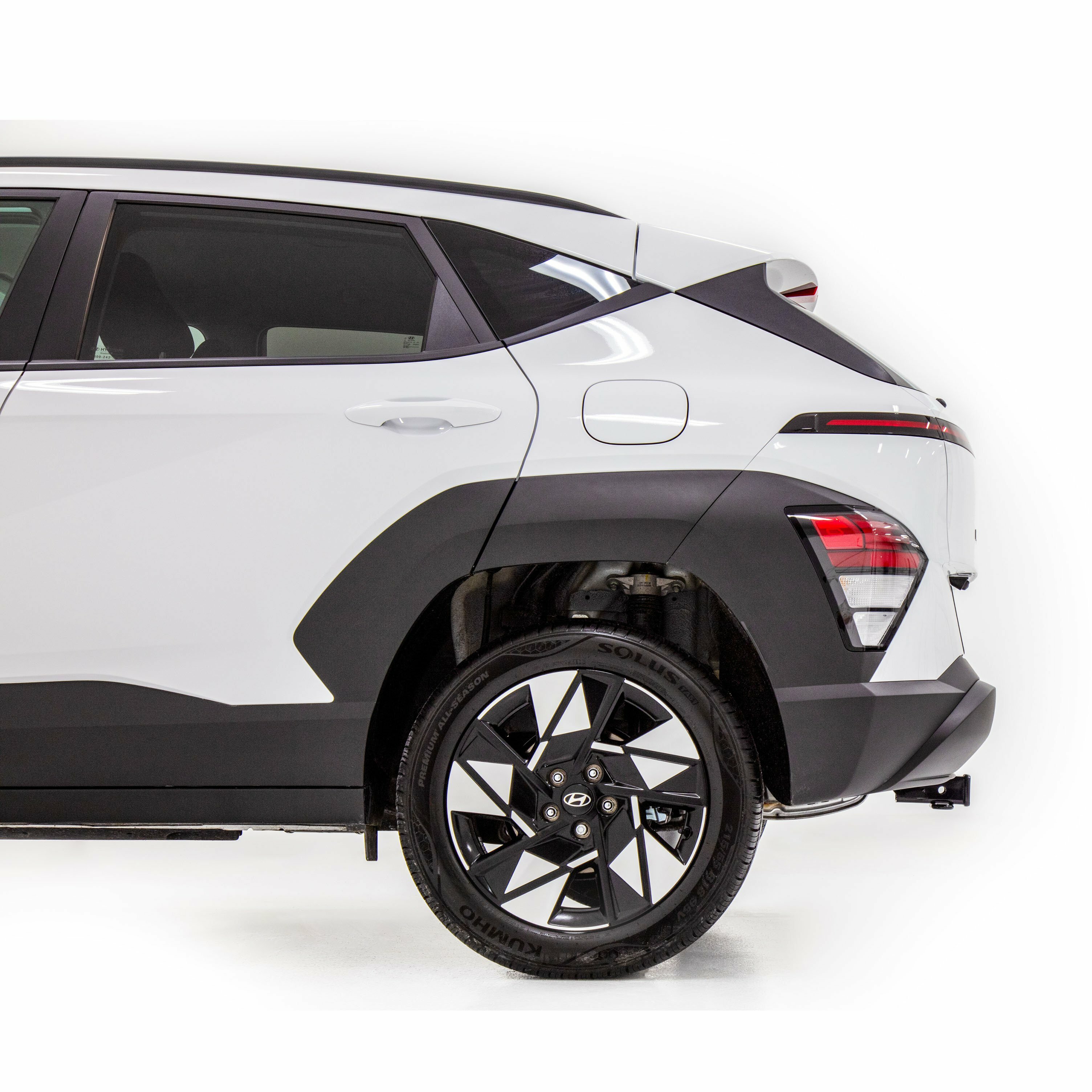 2024-2025 Hyundai Kona Excluding N Line or EV CURT Class 3 Trailer Hitch, 2" Receiver + 2" Ball + 1-7/8" Ball Kit thumbnail 3