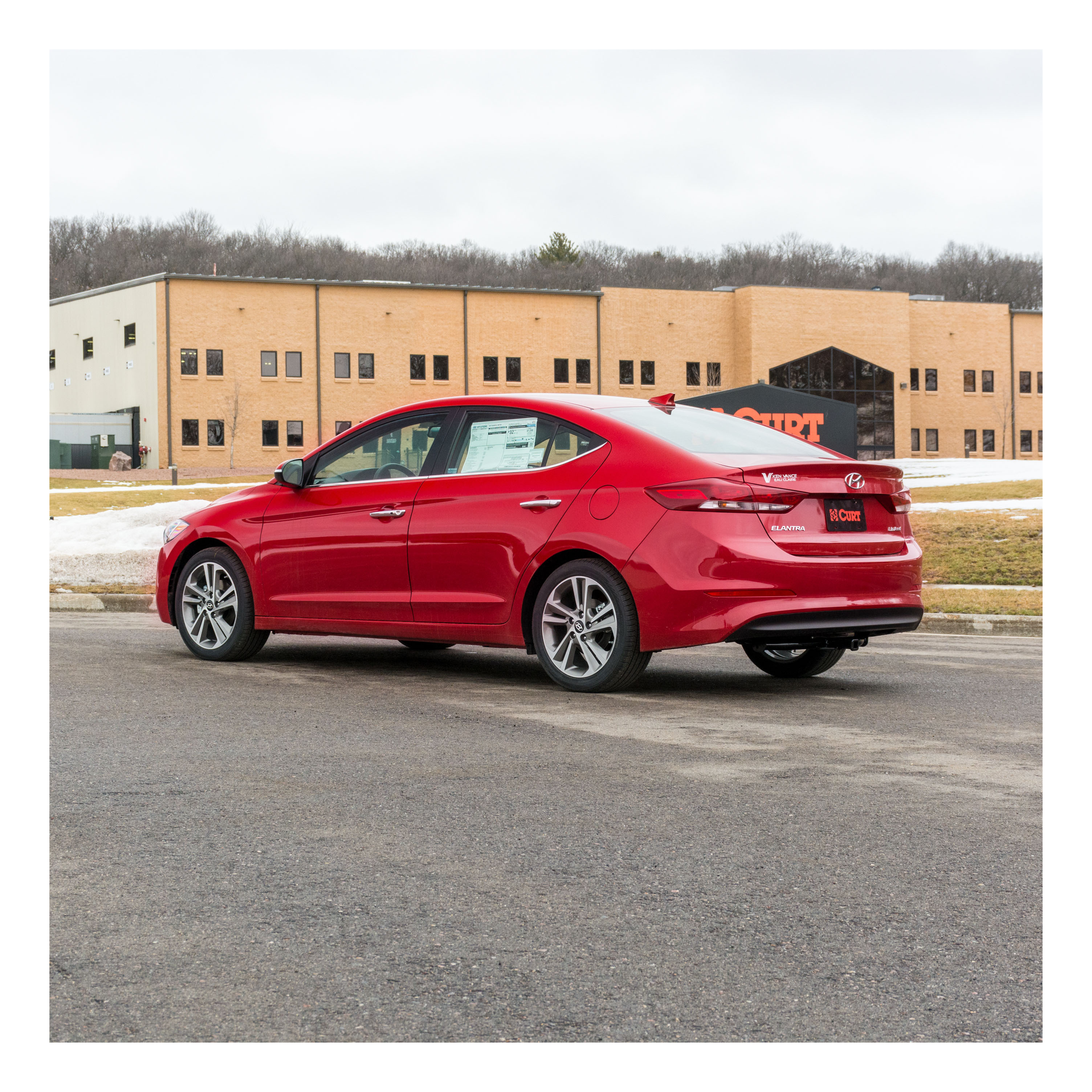 2017-2018 Hyundai Elantra With factory recovery loop Class 1 Trailer Hitch, 1-1/4" Ball Mount thumbnail 1