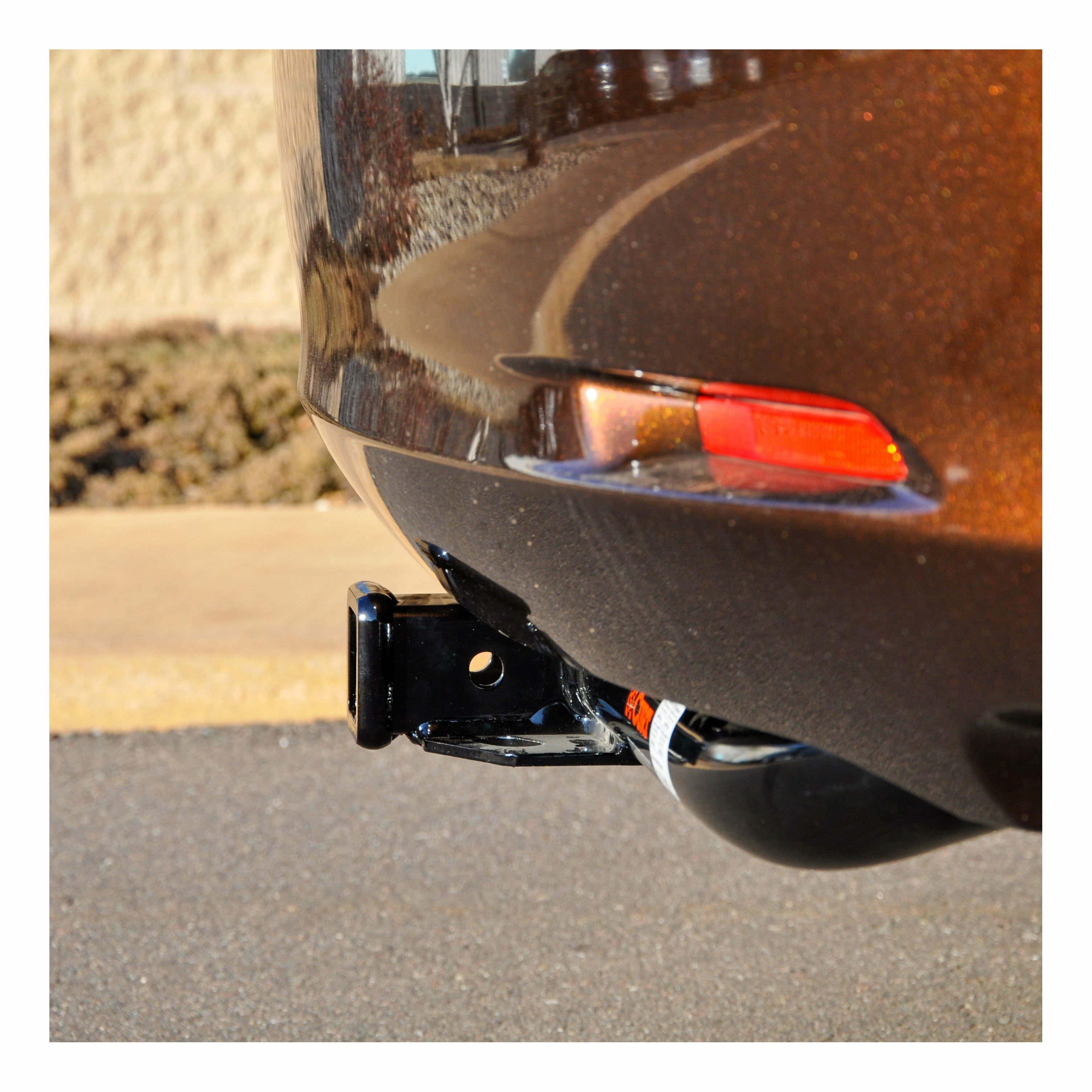 2009-2016 Toyota Venza All CURT Class 3 Trailer Hitch, 2" Receiver + 2" Ball + 1-7/8" Ball Kit thumbnail 5