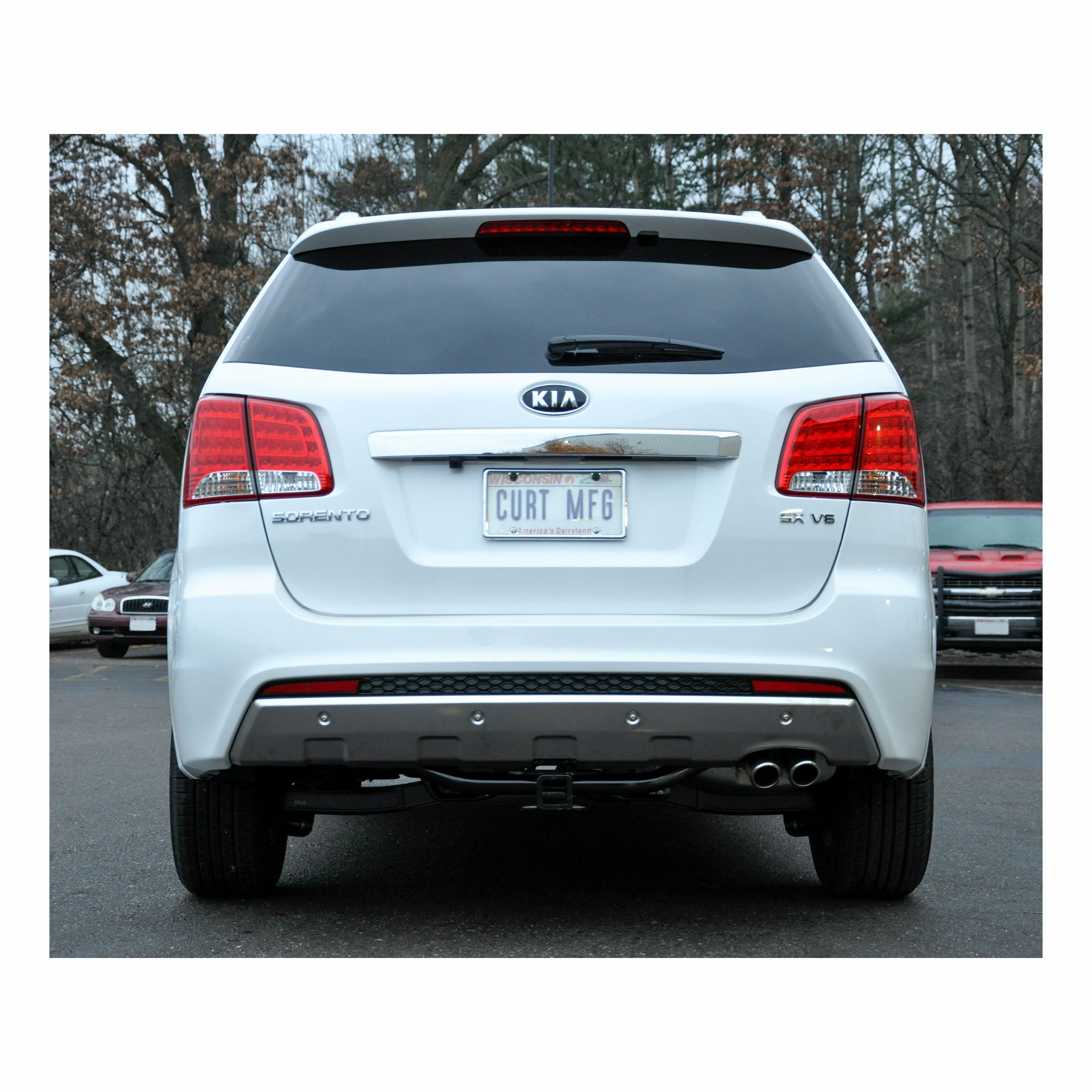 2011-2013 Kia Sorento All CURT Class 3 Trailer Hitch, 2" Receiver + 2" Ball + 1-7/8" Ball Kit thumbnail 3