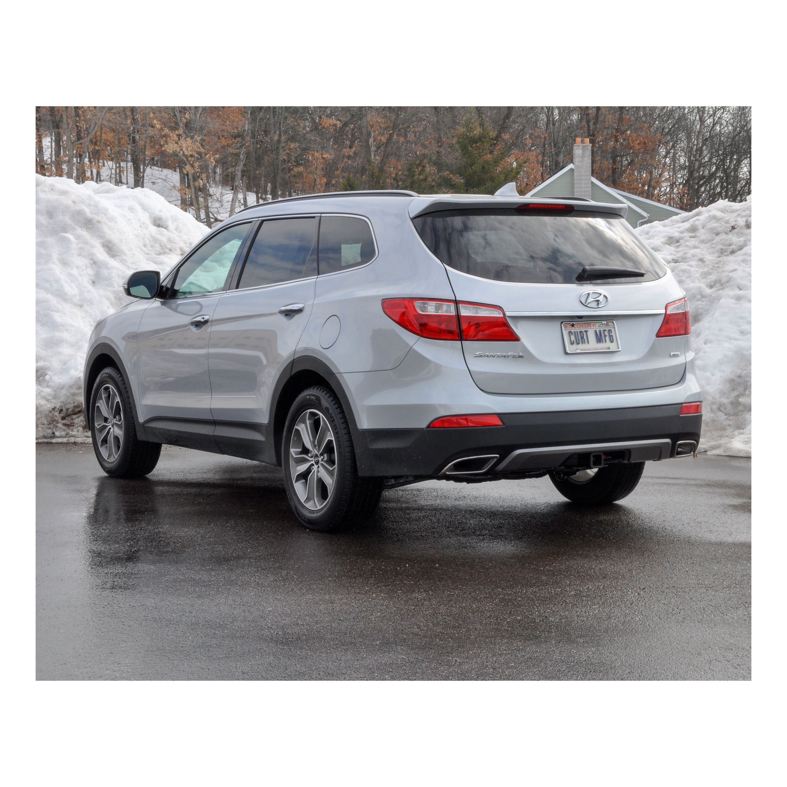 2019 Hyundai Santa Fe XL SE CURT Class 3 Trailer Hitch, 2" Receiver + 2" Ball + 1-7/8" Ball Kit thumbnail 3