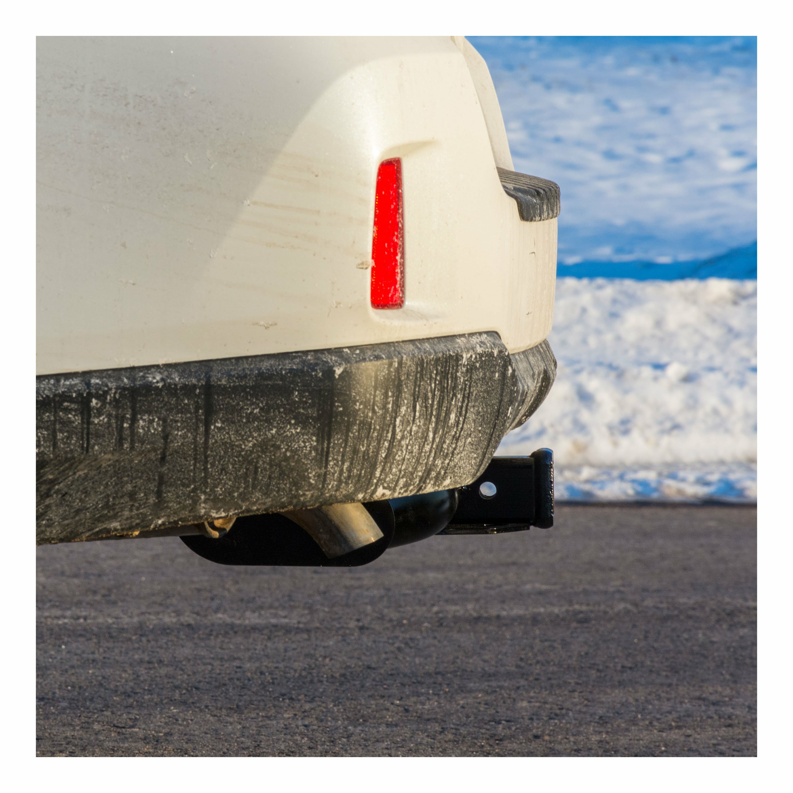 2014-2019 Subaru Outback All CURT Class 3 Hitch, 2" Receiver + 2" Ball + 1-7/8" Ball Kit thumbnail 4