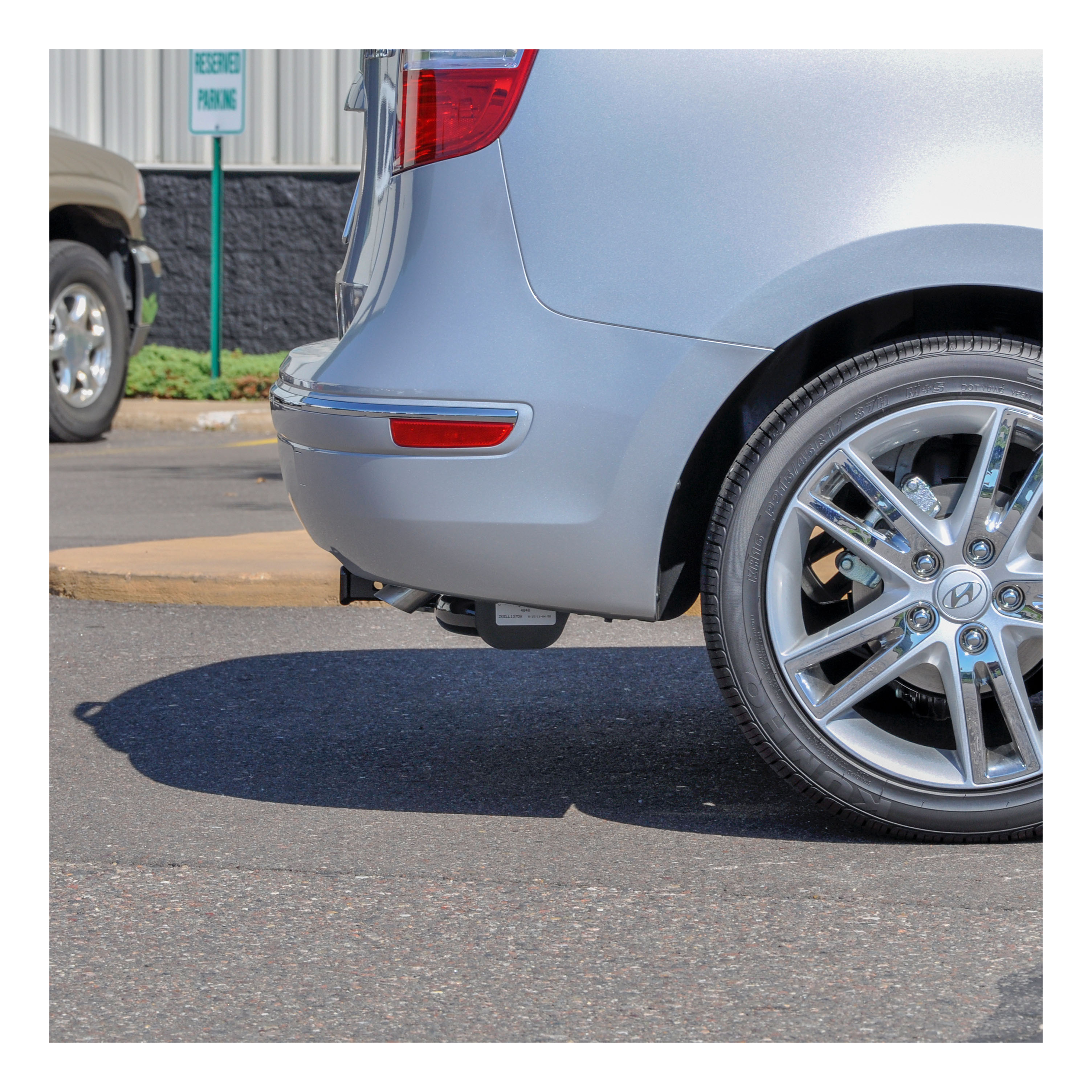 2009 - 2012 Hyundai Elantra Hatchback Curt 1-1/4" Class 1 Trailer Tow Hitch + 5-Flat Wiring Kit Tow Boat/Utility Trailer with Surge Brakes 11471 thumbnail 9