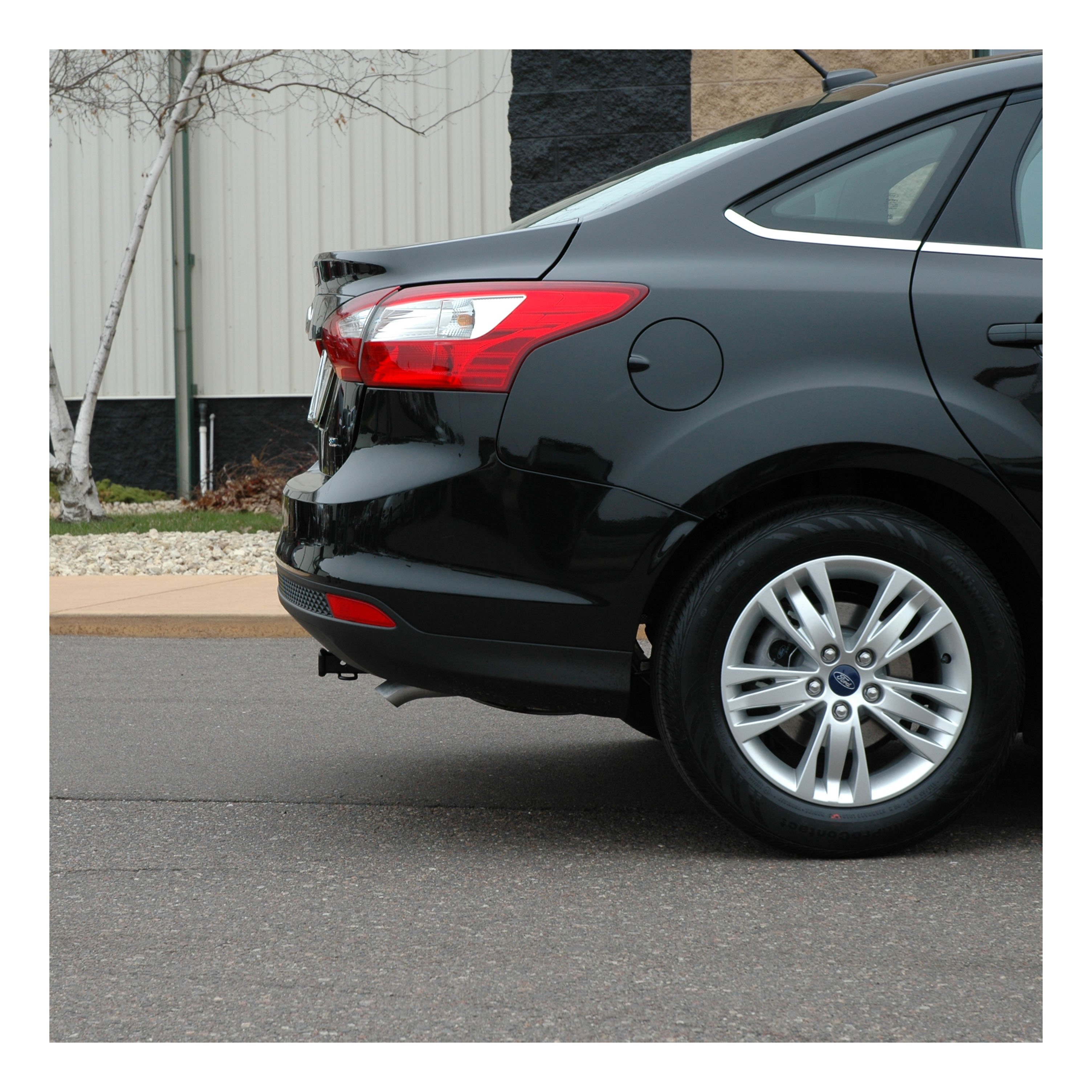 2012 - 2014 Ford Focus Hatchback, excluding RS and ST Curt 1-1/4" Class 1 Trailer Tow Hitch + 5-Flat Wiring Kit Tow Boat/Utility Trailer with Surge Brakes 11158 thumbnail 9