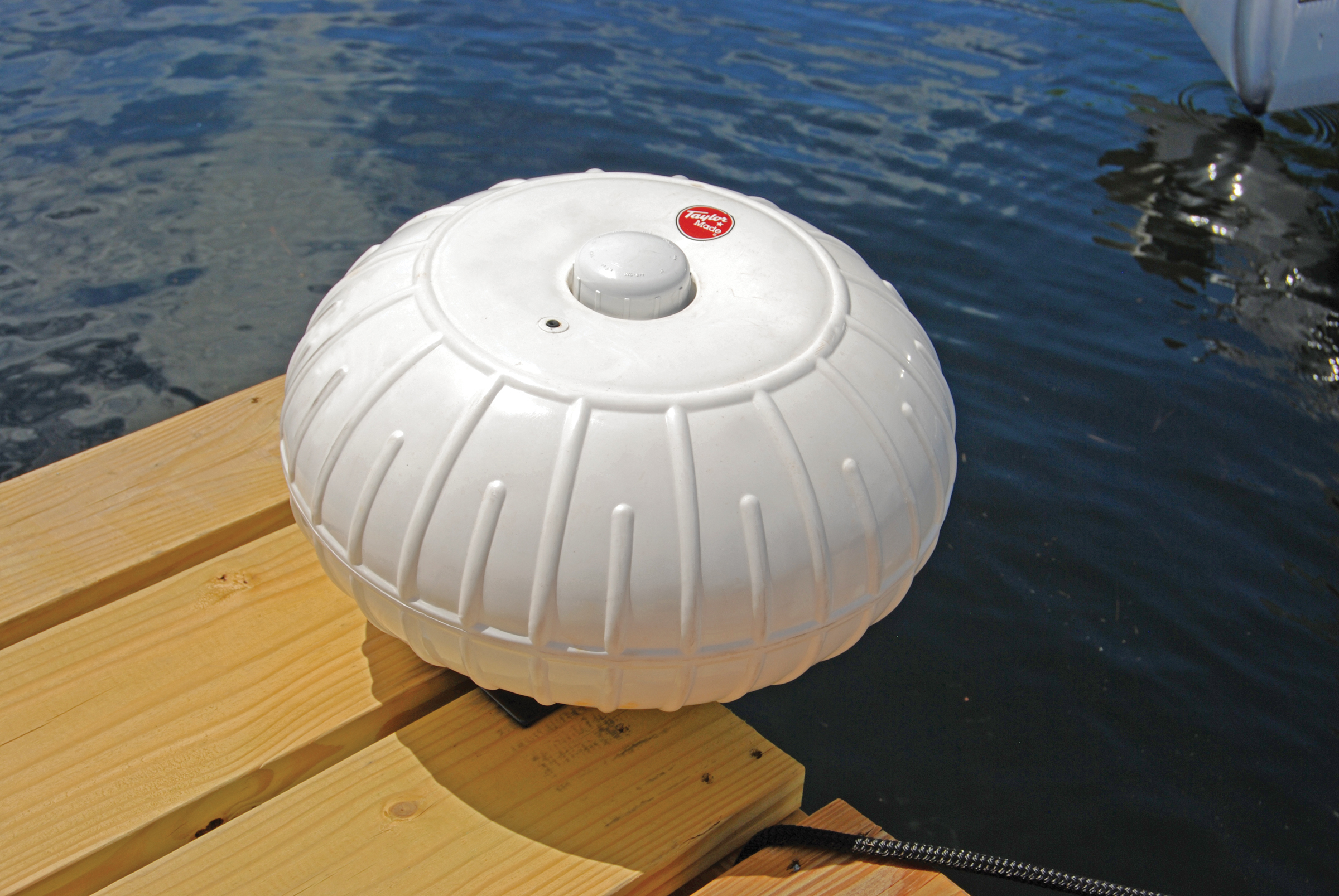 Taylor Made Replacement Dock Wheel, White (18") #91082