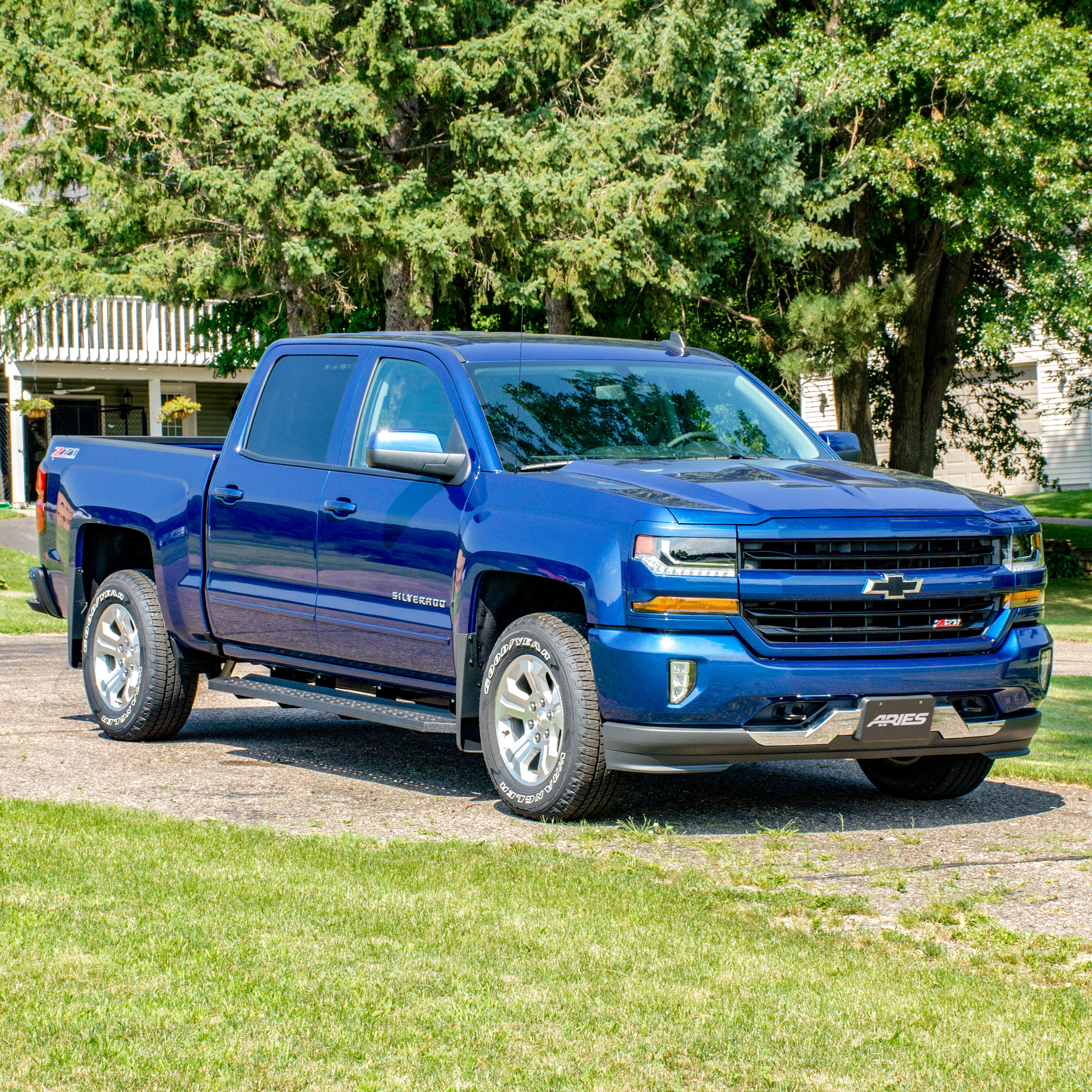 ARIES RidgeStep 6-1/2" x 75" Black Steel Running Boards, Select Silverado, Sierra Crew Step Nerf Bar Kit thumbnail 8