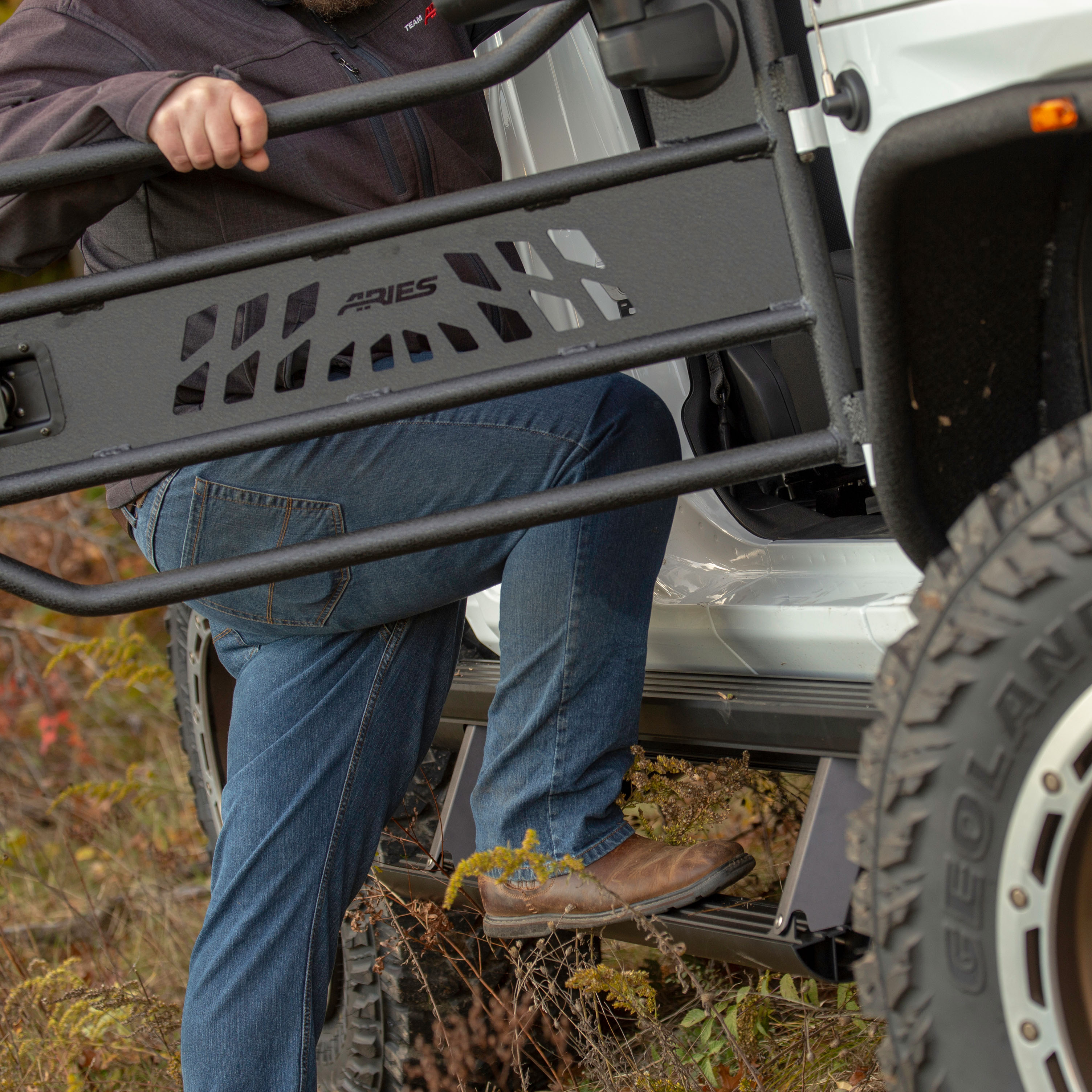 ARIES ActionTrac 69.6" Powered Running Boards, Select Jeep Wrangler JL Step Nerf Bar Kit thumbnail 13