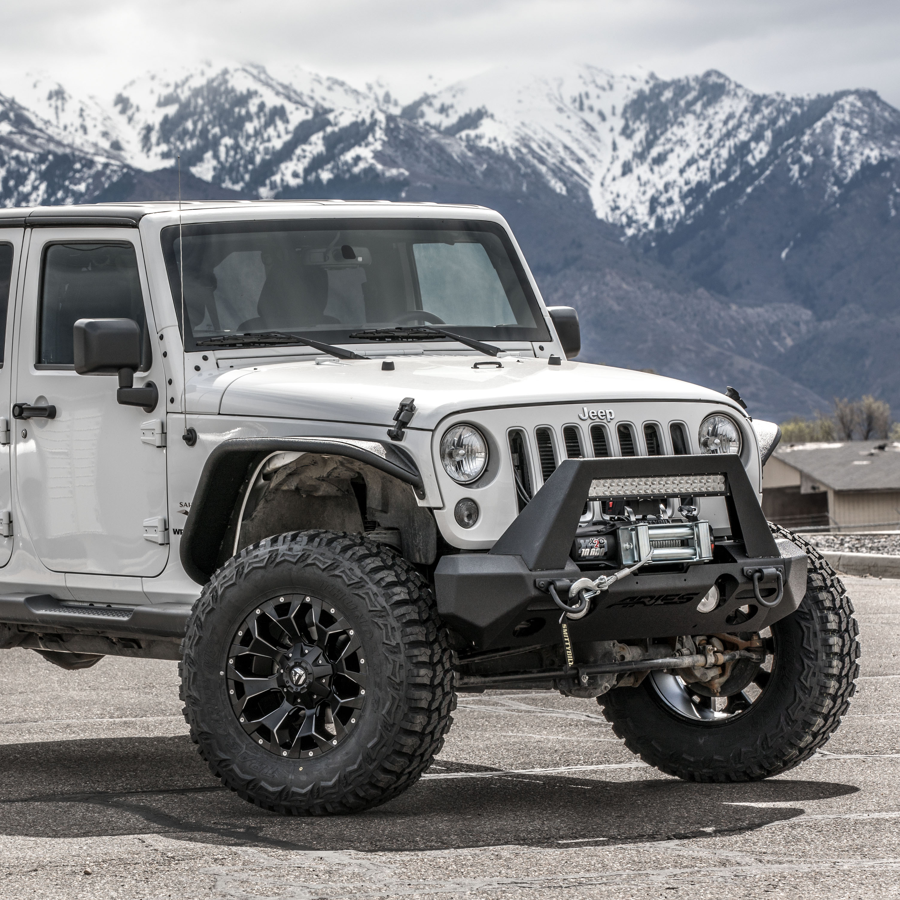 ARIES TrailChaser Jeep Wrangler, Gladiator Aluminum Front Bumper Corners Bumper thumbnail 5