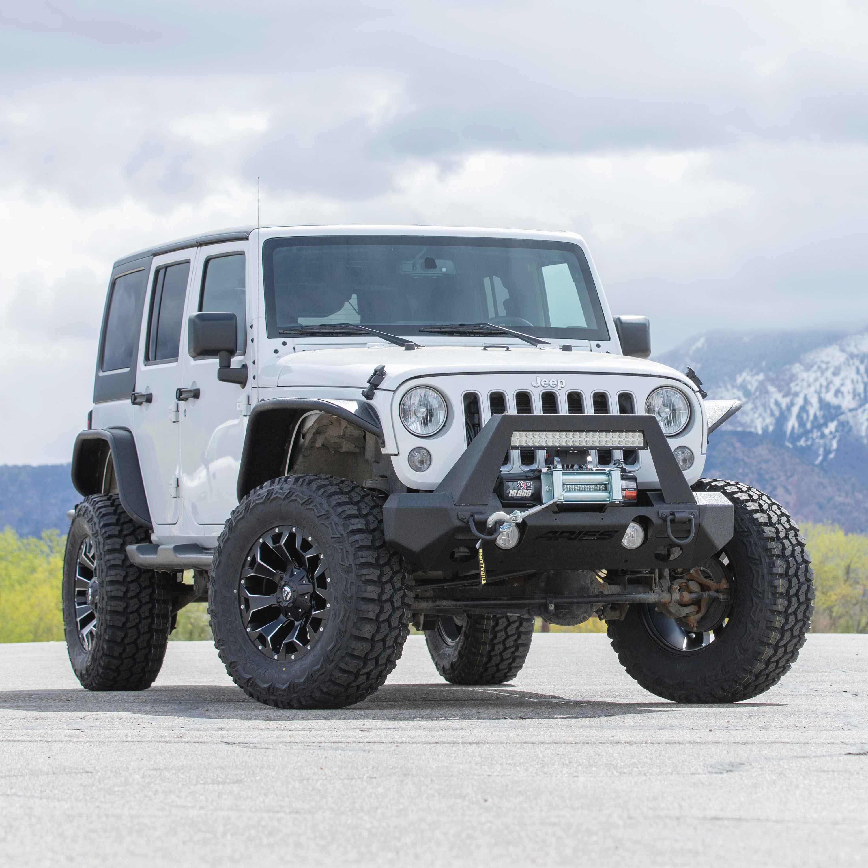 ARIES TrailChaser Jeep Wrangler, Gladiator Aluminum Front Bumper Corners Bumper thumbnail 4