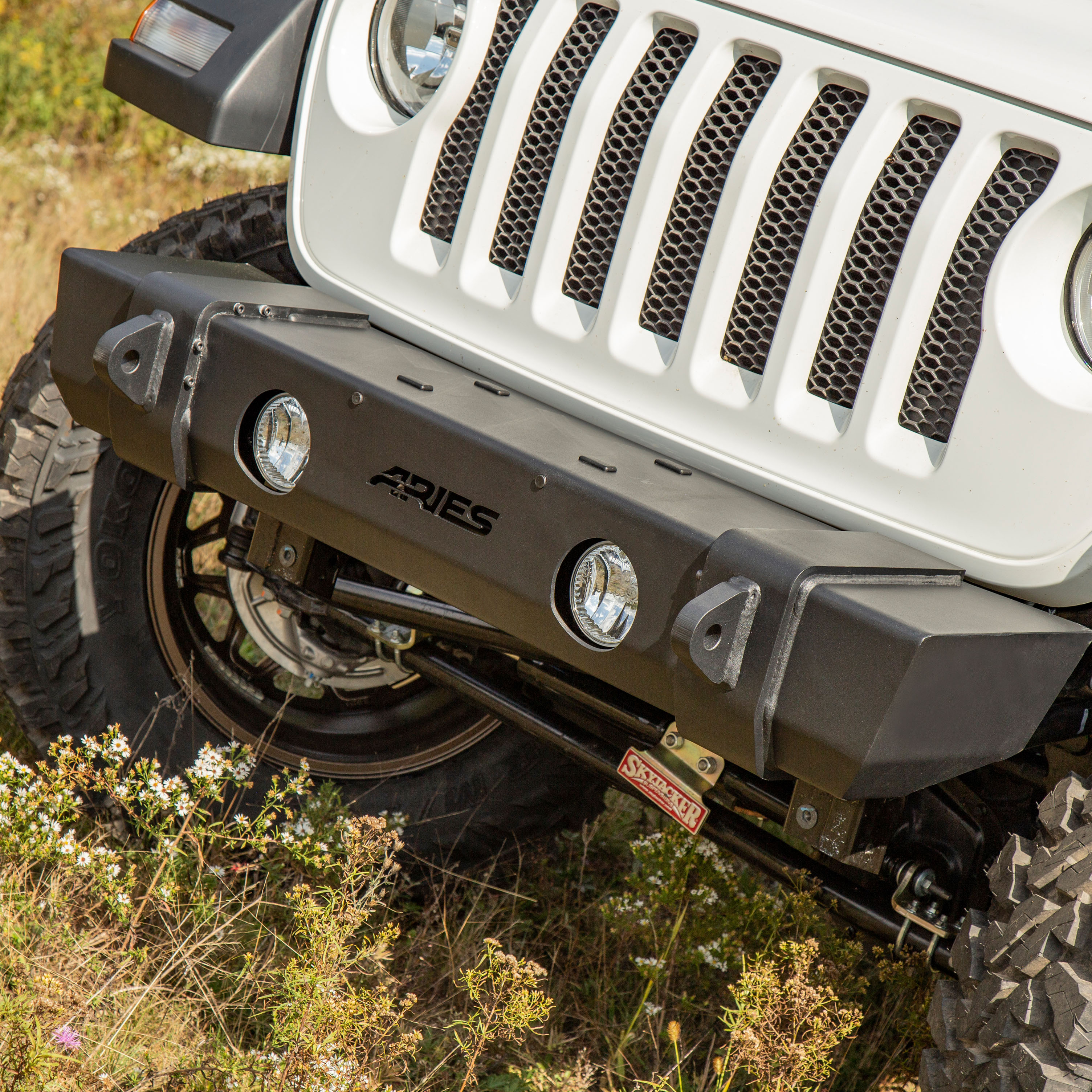 ARIES TrailCrusher Jeep Wrangler JL, Gladiator Steel Front Bumper, 12.5K Bumper thumbnail 8
