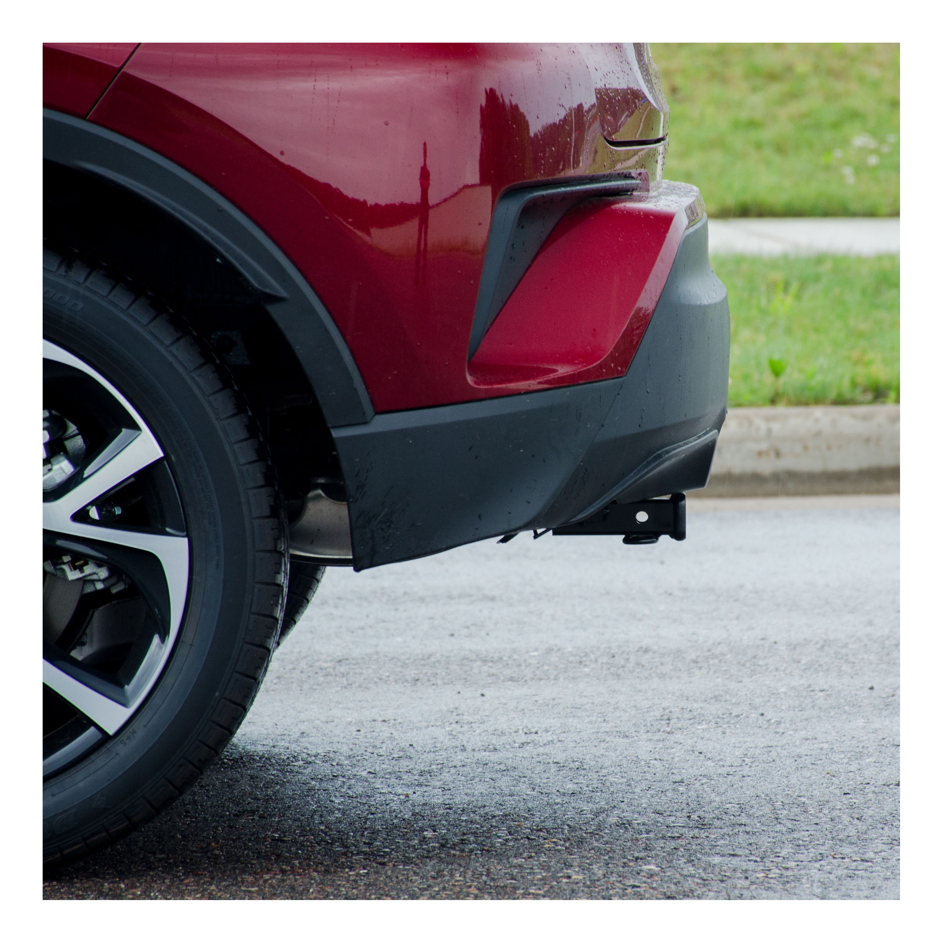 CURT Class 1 Trailer Hitch, 1-1/4" Receiver, Select Toyota C-HR Trailer Hitch thumbnail 7