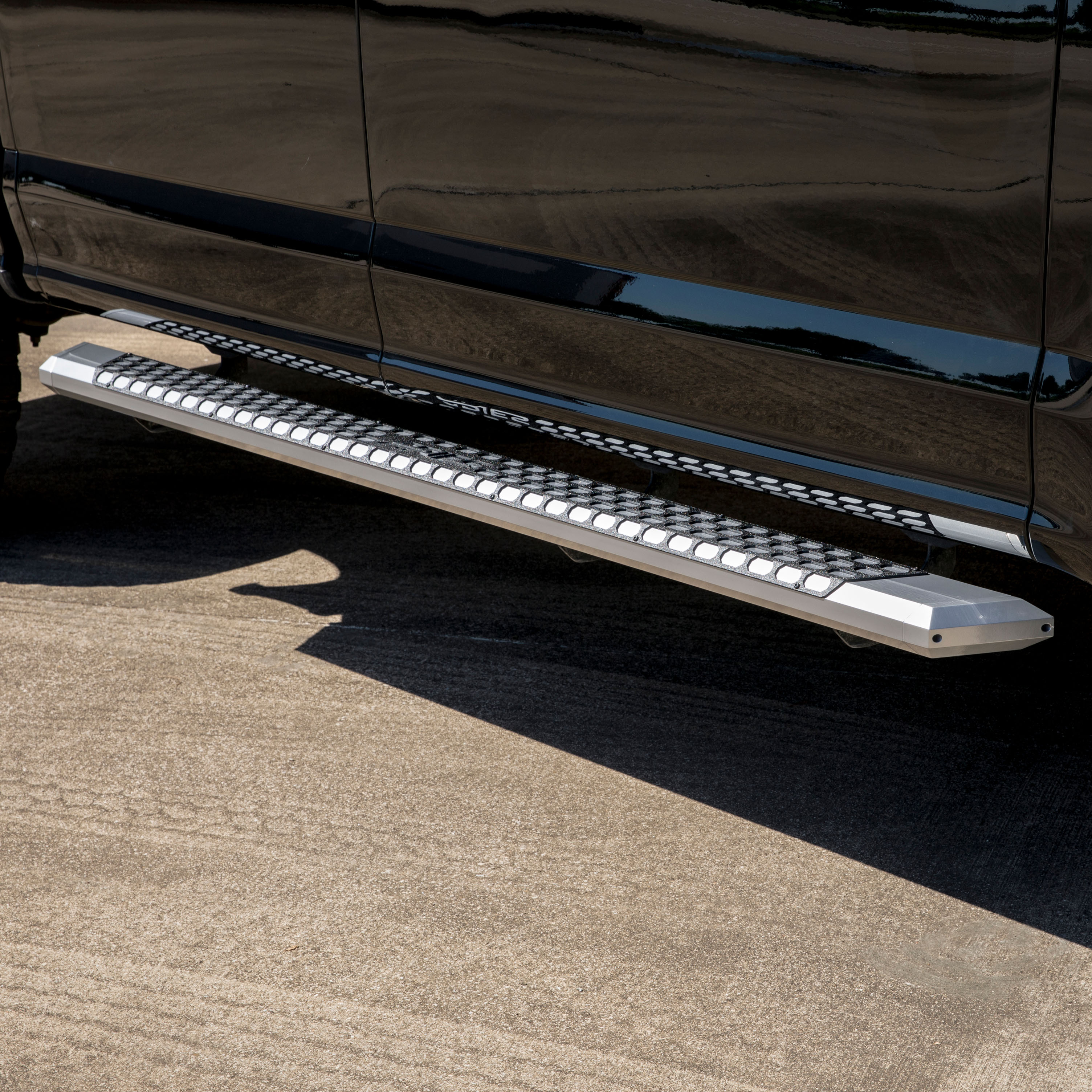 ARIES AdvantEDGE 5-1/2" x 91" Chrome Aluminum Side Bars, Select Ford F150, F250, F350 Step Nerf Bar Kit thumbnail 9