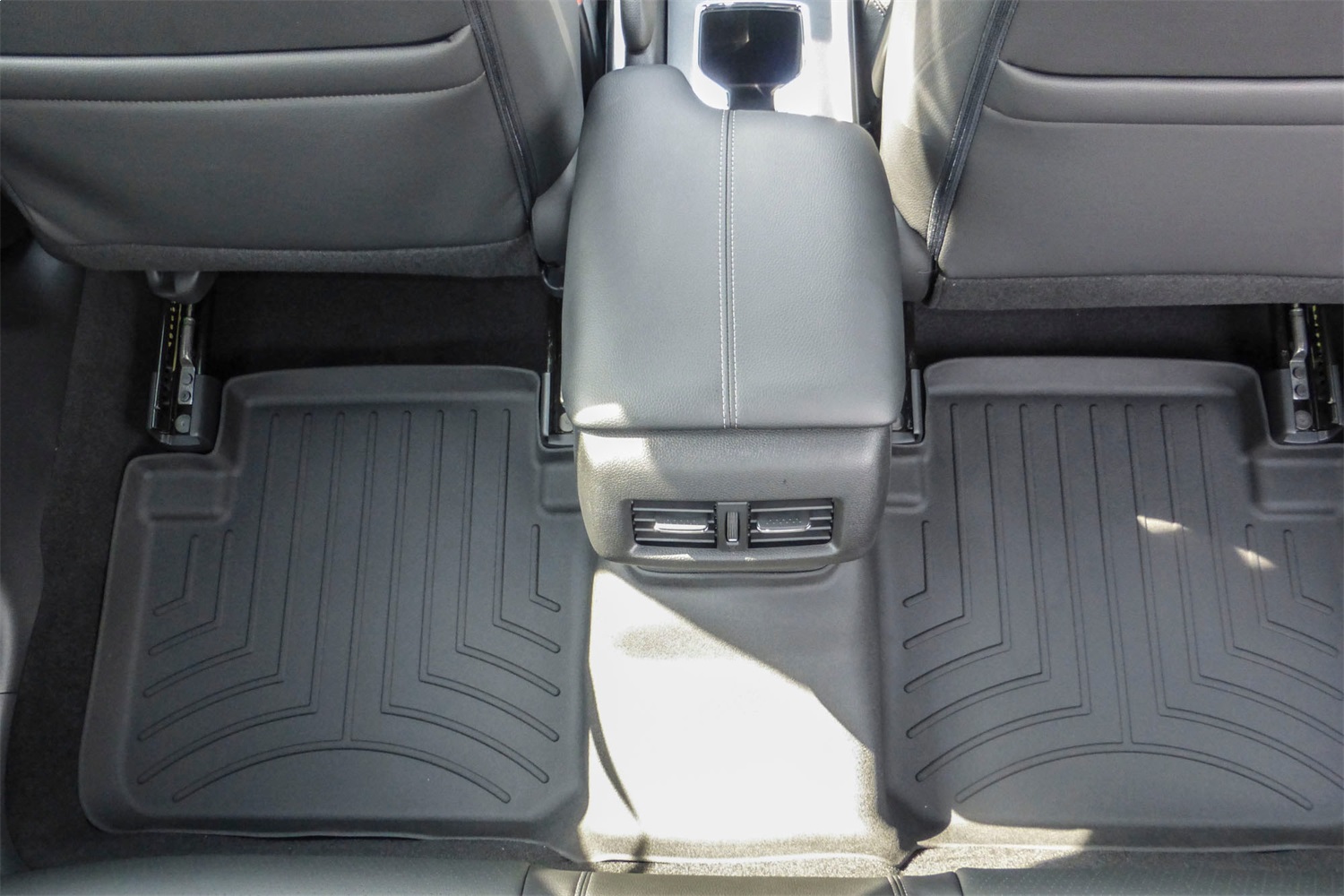 WeatherTech FloorLinerTM DigitalFit; Black; Rear 444812 thumbnail 1