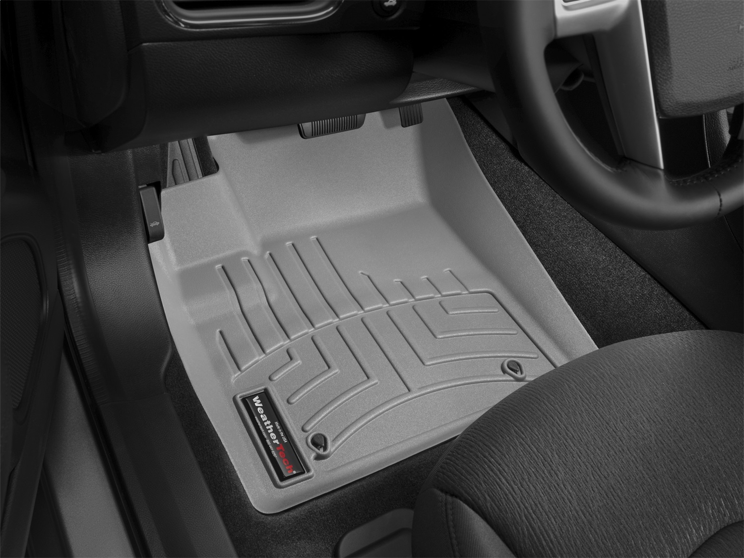 WeatherTech FloorLinerTM DigitalFit; Gray; Front 464031 thumbnail 0