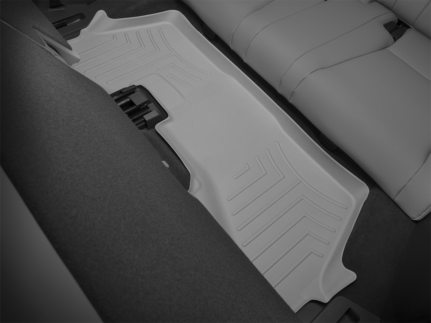 WeatherTech FloorLinerTM DigitalFit; Gray; Third Row 468393 thumbnail 1
