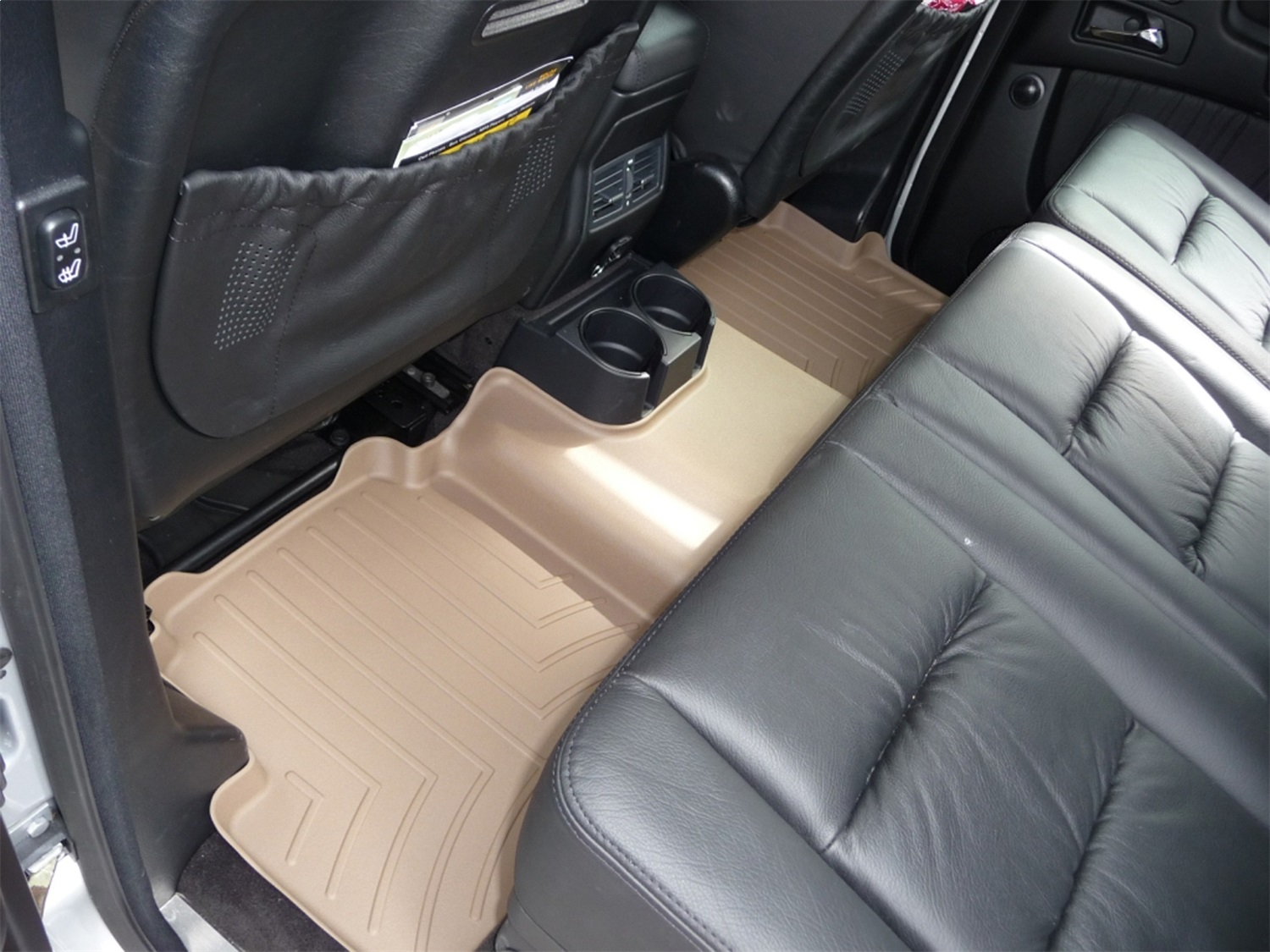 WeatherTech FloorLinerTM DigitalFit; Black; Rear 442212 thumbnail 1