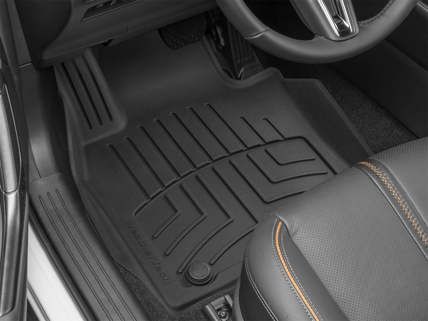 WeatherTech FloorLinerTM HP; Black; Front 4417391IM thumbnail 1