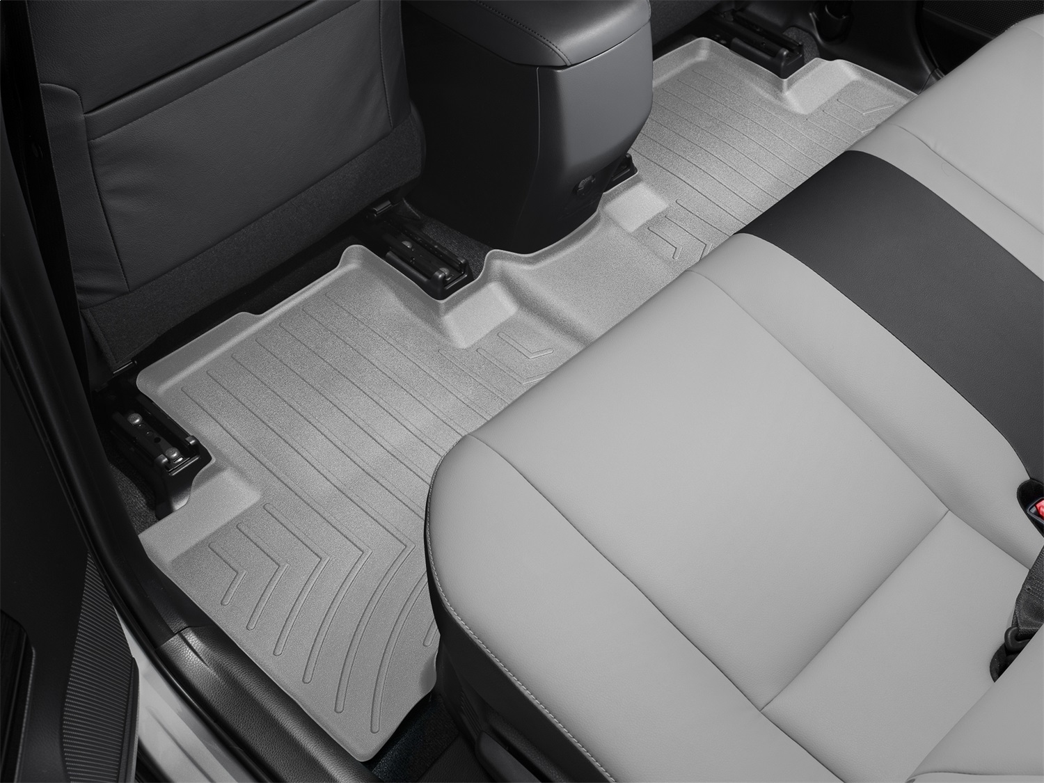 WeatherTech FloorLinerTM DigitalFit; Gray; Rear 465103 thumbnail 1
