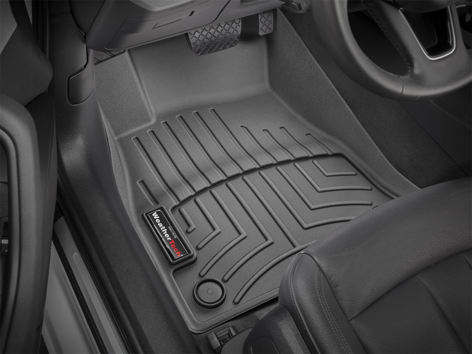 WeatherTech FloorLinerTM DigitalFit; Black; Front 449371 thumbnail 1