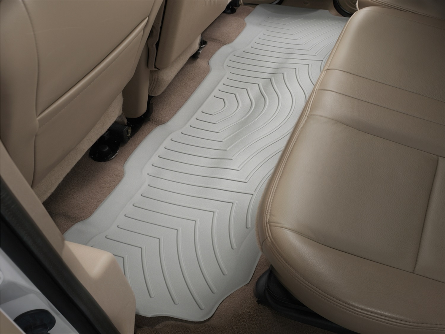 WeatherTech FloorLinerTM DigitalFit; Gray; Rear 460022 thumbnail 1