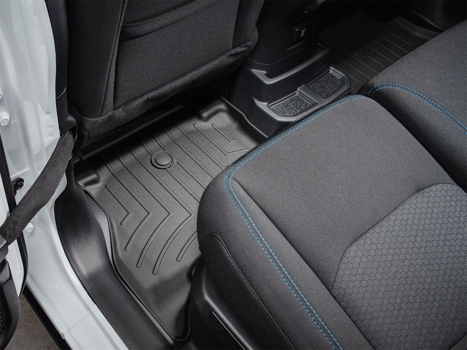 WeatherTech FloorLinerTM DigitalFit; Black; Rear 4413135 thumbnail 1