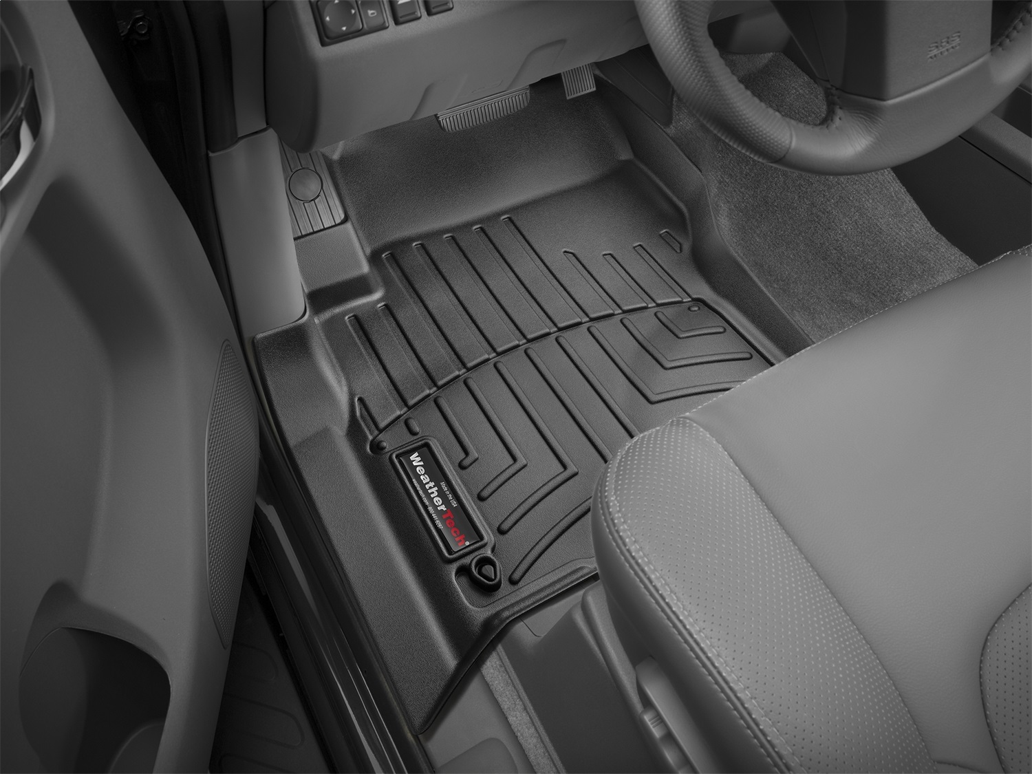 WeatherTech FloorLinerTM DigitalFit; Black; Front 441761 thumbnail 1