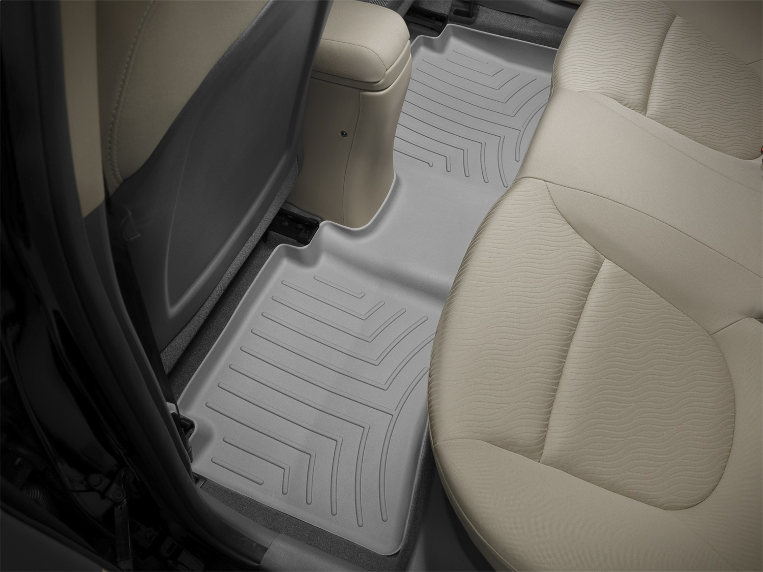 WeatherTech FloorLinerTM DigitalFit; Gray; Rear 463402 thumbnail 1