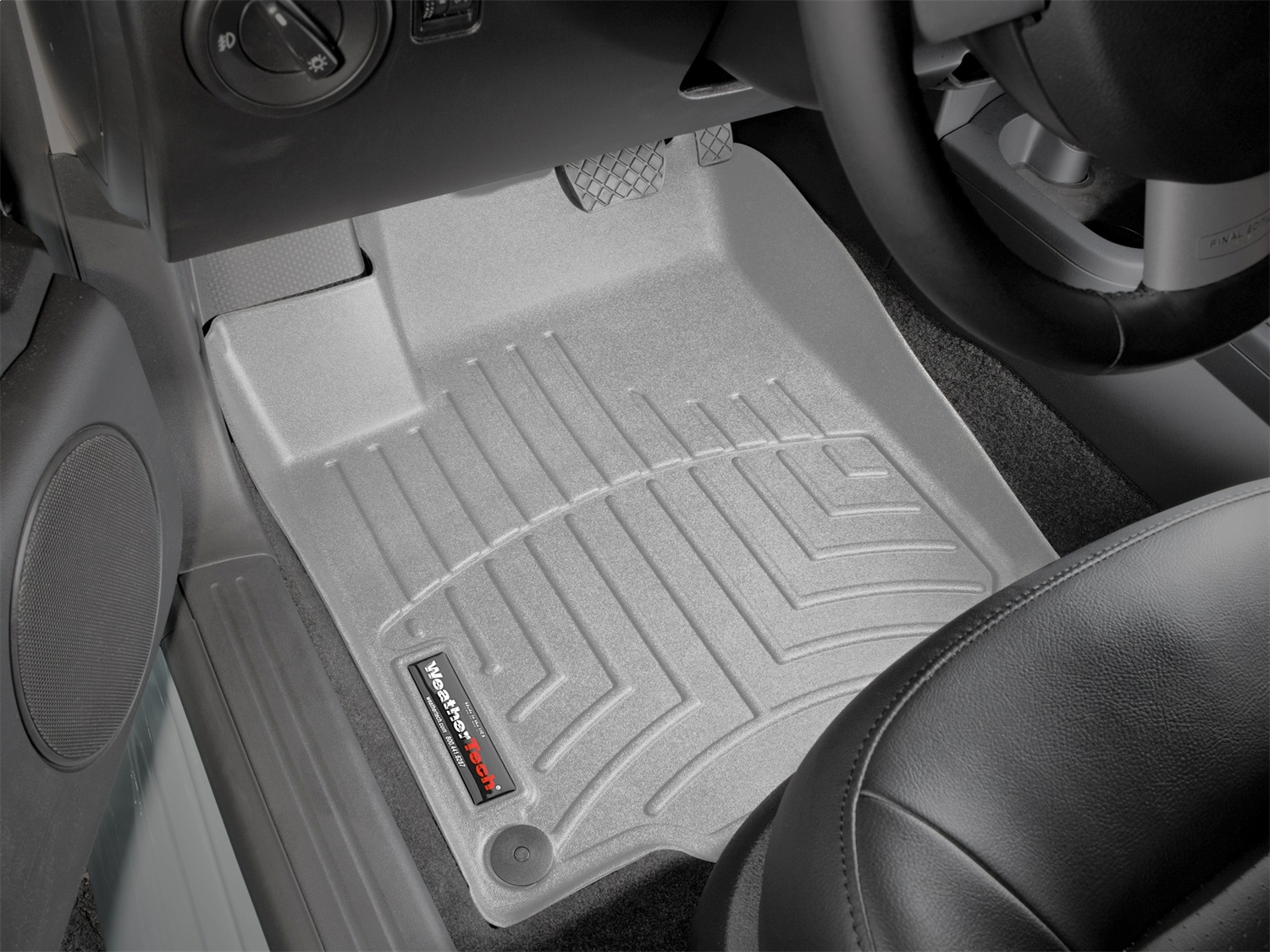 WeatherTech FloorLinerTM DigitalFit; Gray; Front 462631 thumbnail 0