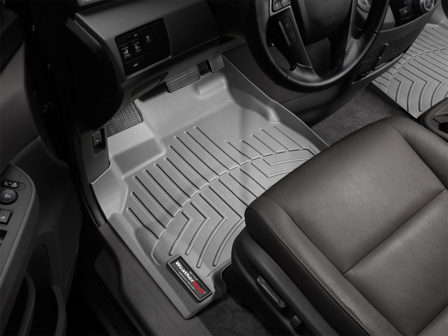 WeatherTech FloorLinerTM DigitalFit; Gray; Front 463411 thumbnail 0