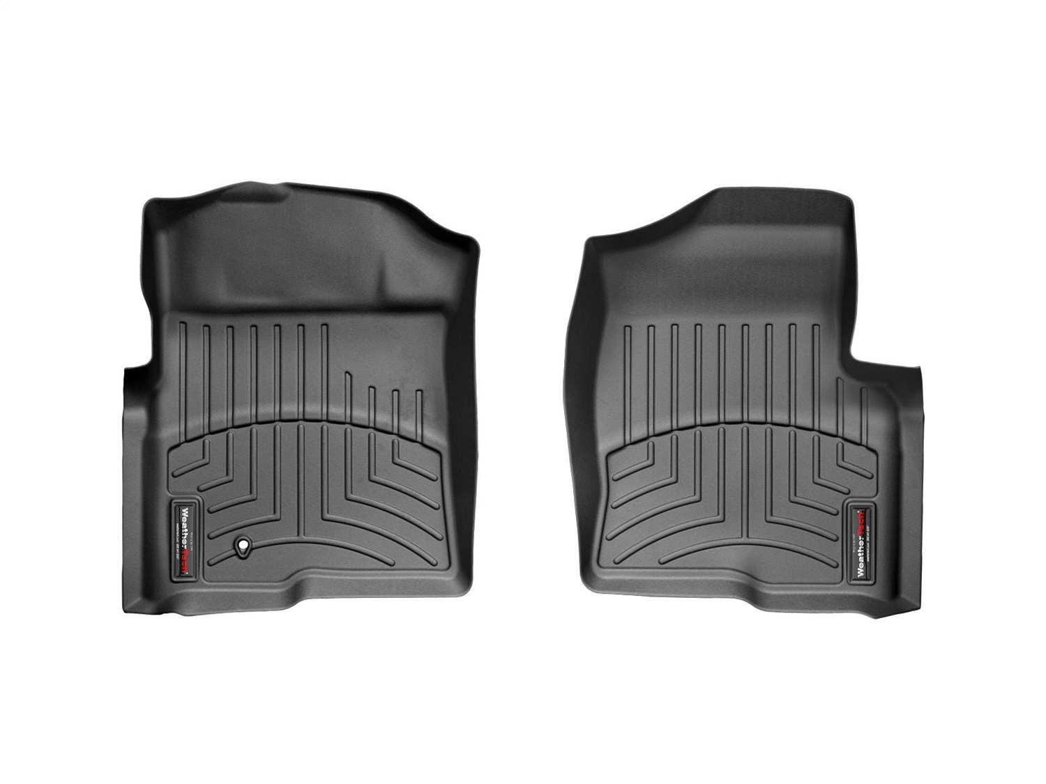 WeatherTech FloorLinerTM DigitalFit; Black; Front 441791 thumbnail 0