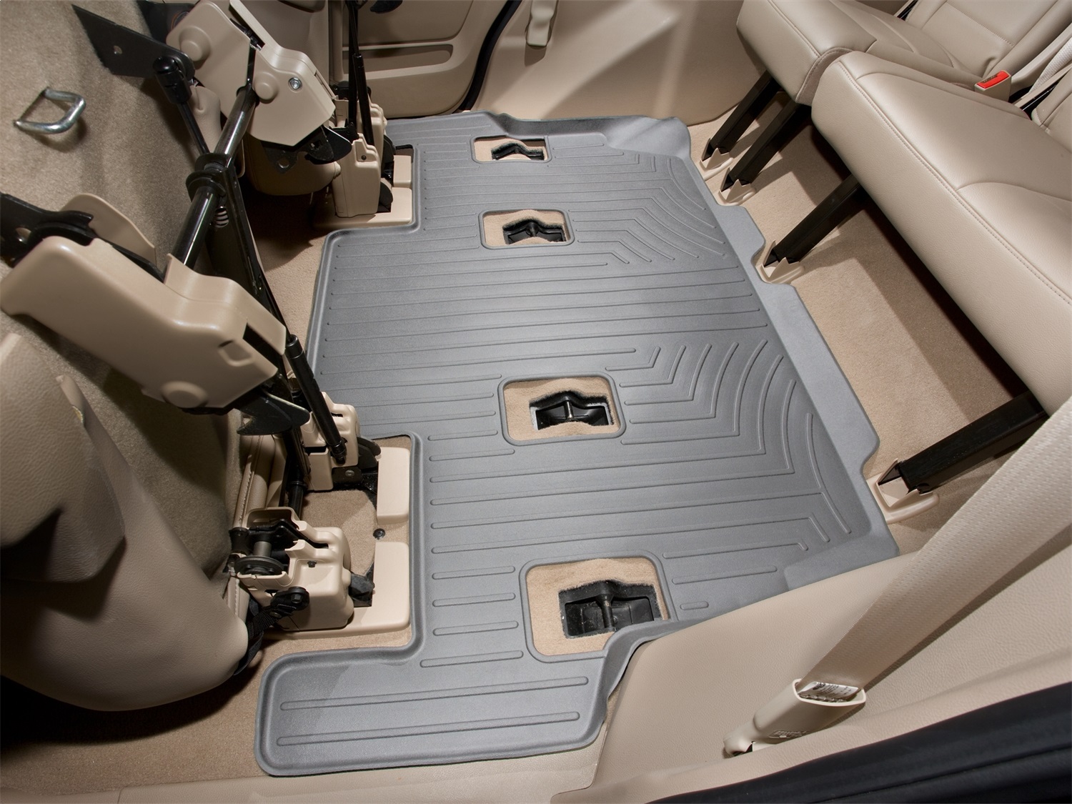 WeatherTech FloorLinerTM DigitalFit; Gray; Third Row 461076 thumbnail 1
