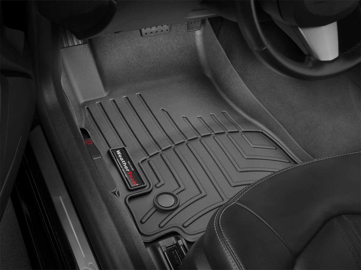 WeatherTech FloorLinerTM DigitalFit; Black; Front 445921 thumbnail 1