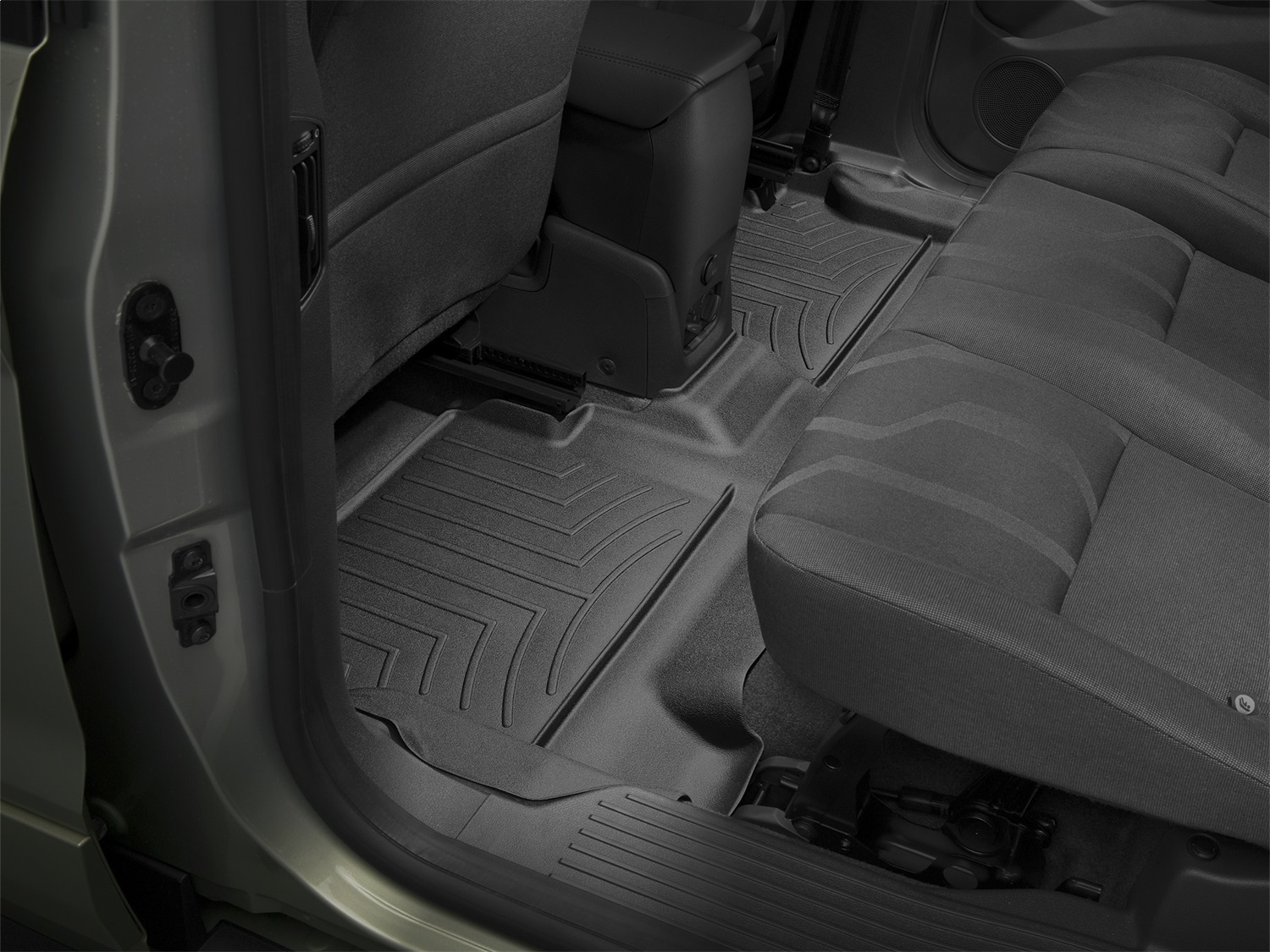 WeatherTech FloorLinerTM DigitalFit; Black; Rear 445992 thumbnail 0