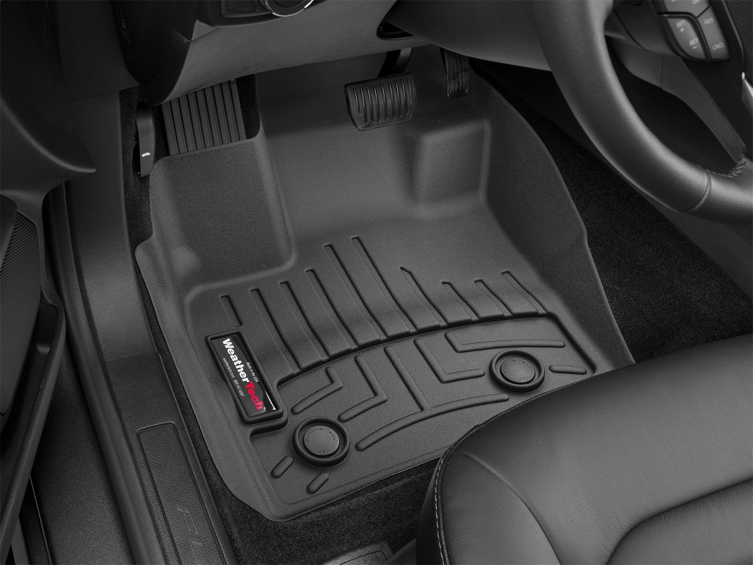WeatherTech FloorLinerTM DigitalFit; Black; Front 449611 thumbnail 1