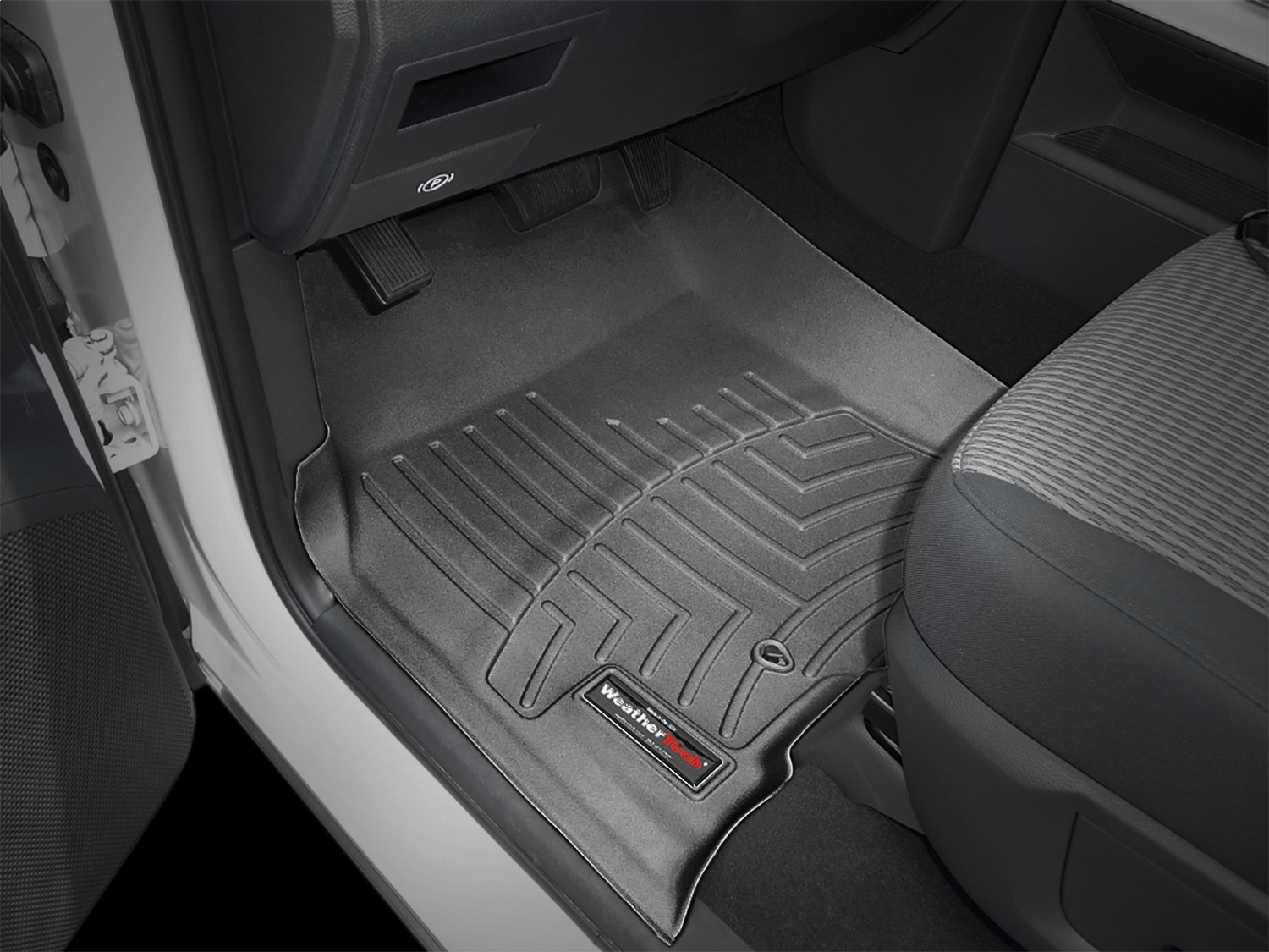WeatherTech FloorLinerTM DigitalFit; Black; Front 442381 thumbnail 1