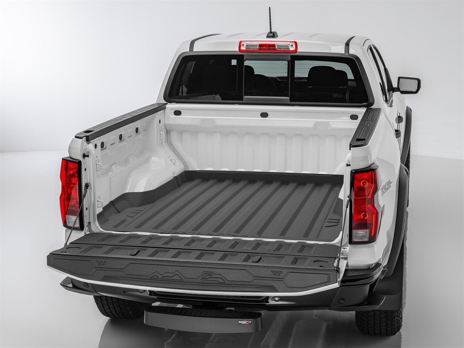 WeatherTech ImpactLiner 36923IM thumbnail 1