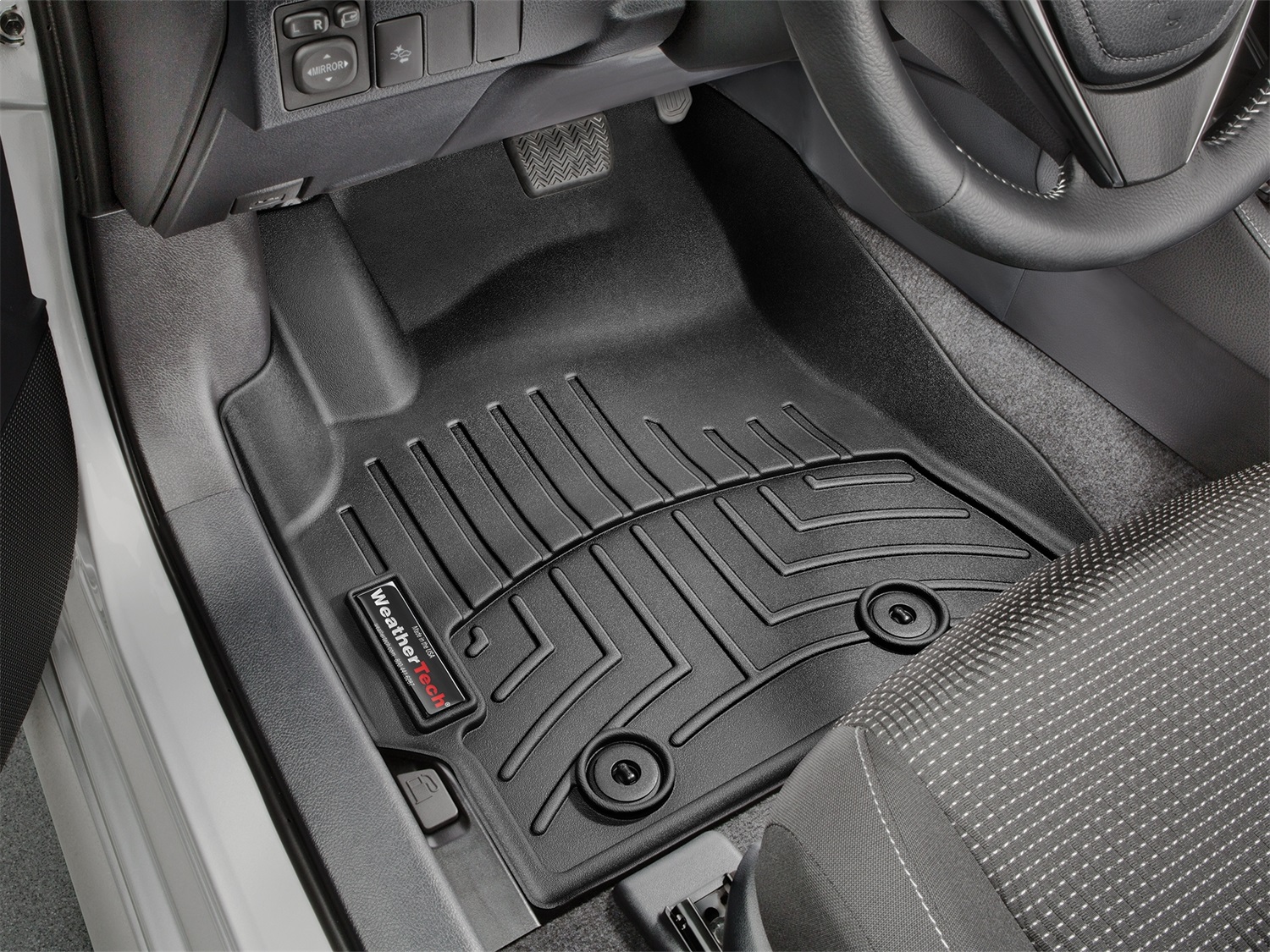 WeatherTech FloorLinerTM DigitalFit; Black; Front 448661 thumbnail 0