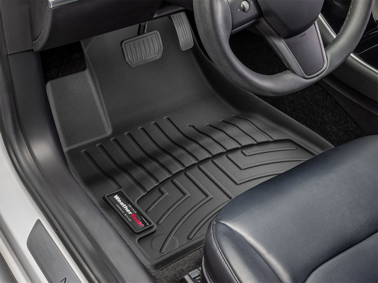WeatherTech FloorLinerTM DigitalFit; Black; Front 4412201 thumbnail 1