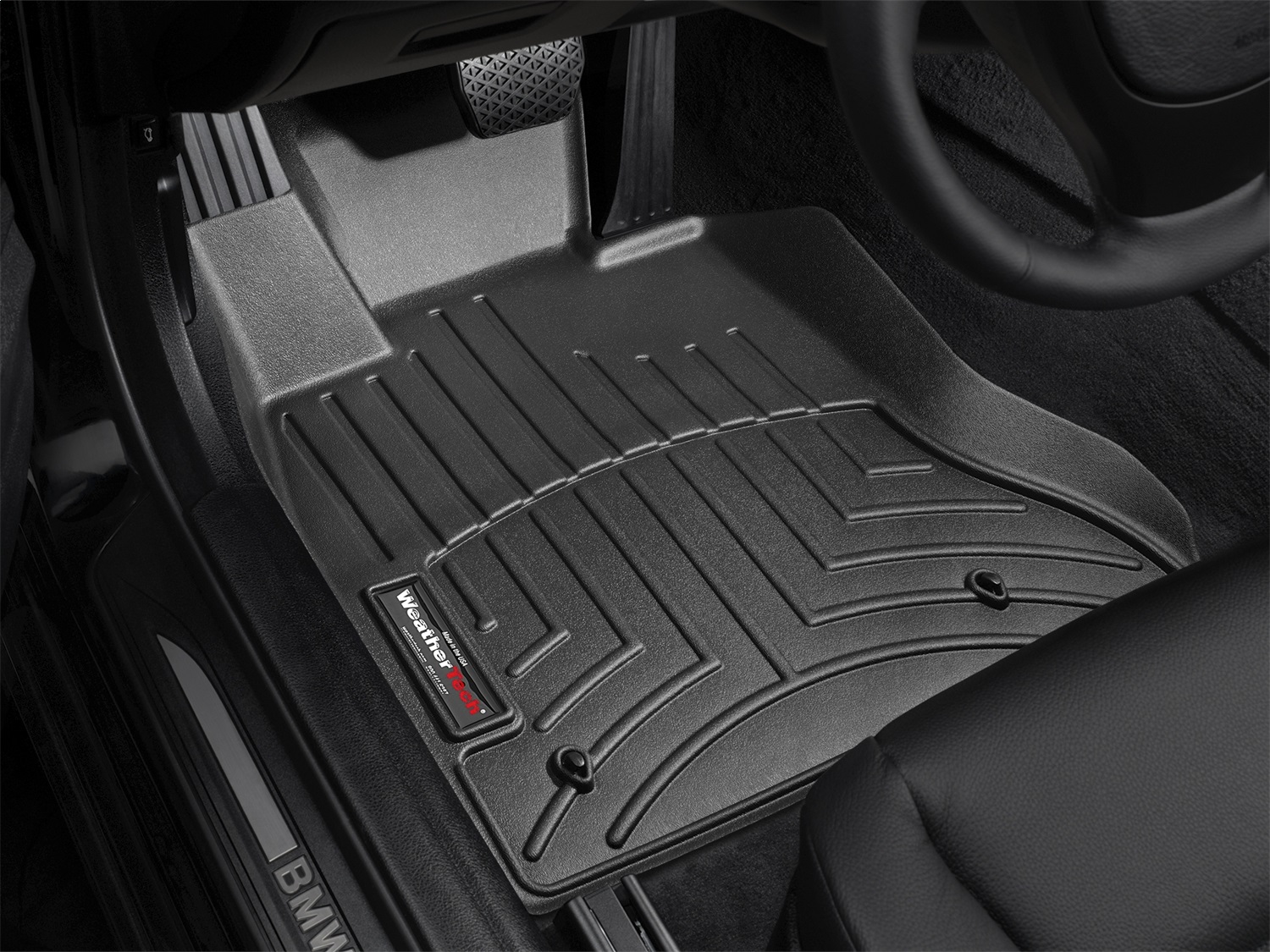 WeatherTech FloorLinerTM DigitalFit; Black; Front 443131 thumbnail 0