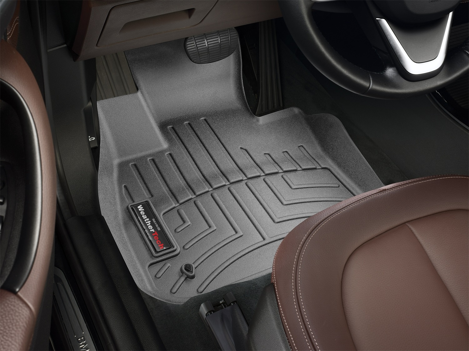 WeatherTech FloorLinerTM DigitalFit; Black; Front 448811 thumbnail 0