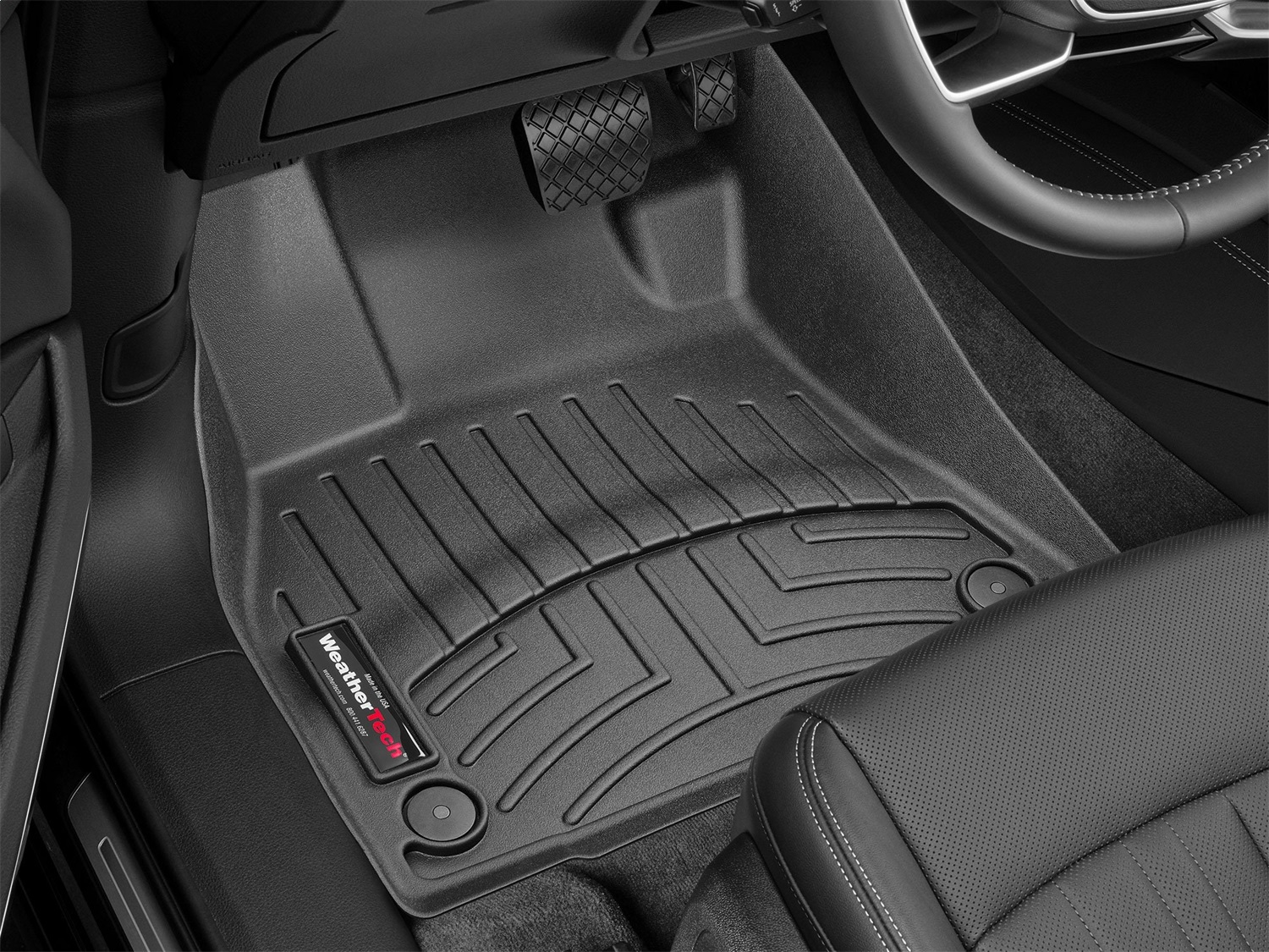 WeatherTech FloorLinerTM DigitalFit; Black; Front 4415621 thumbnail 1
