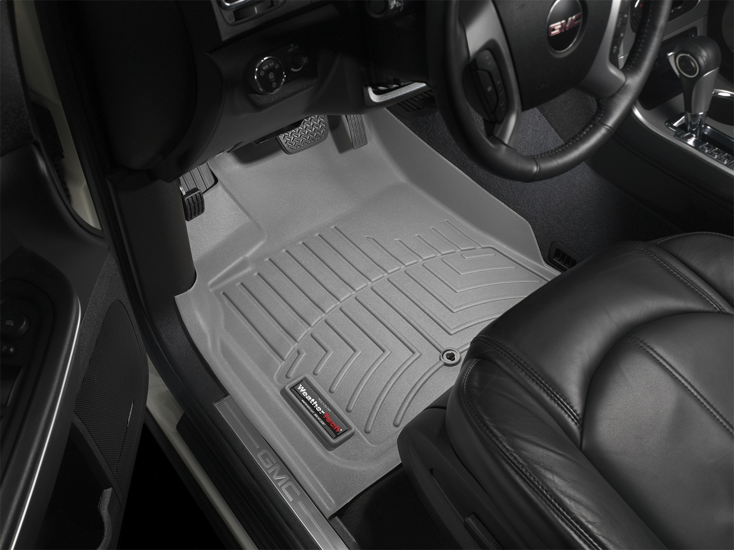 WeatherTech FloorLinerTM DigitalFit; Gray; Front 462511 thumbnail 1
