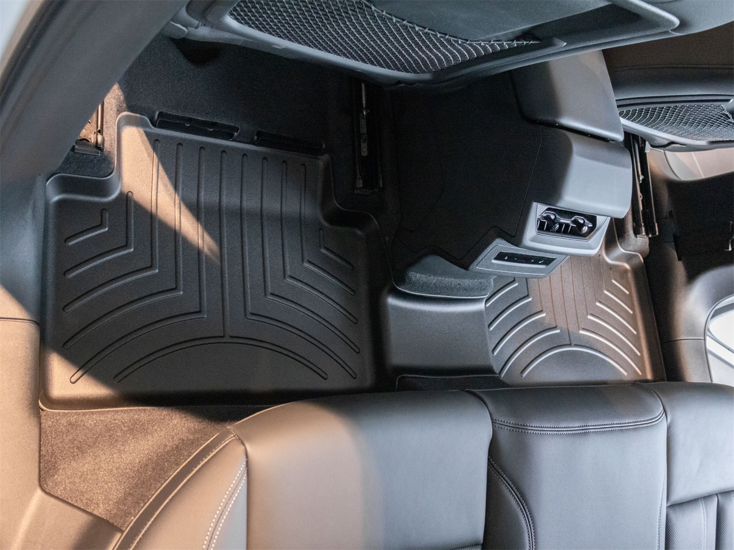 WeatherTech FloorLinerTM DigitalFit; Black; Rear 4419242 thumbnail 1