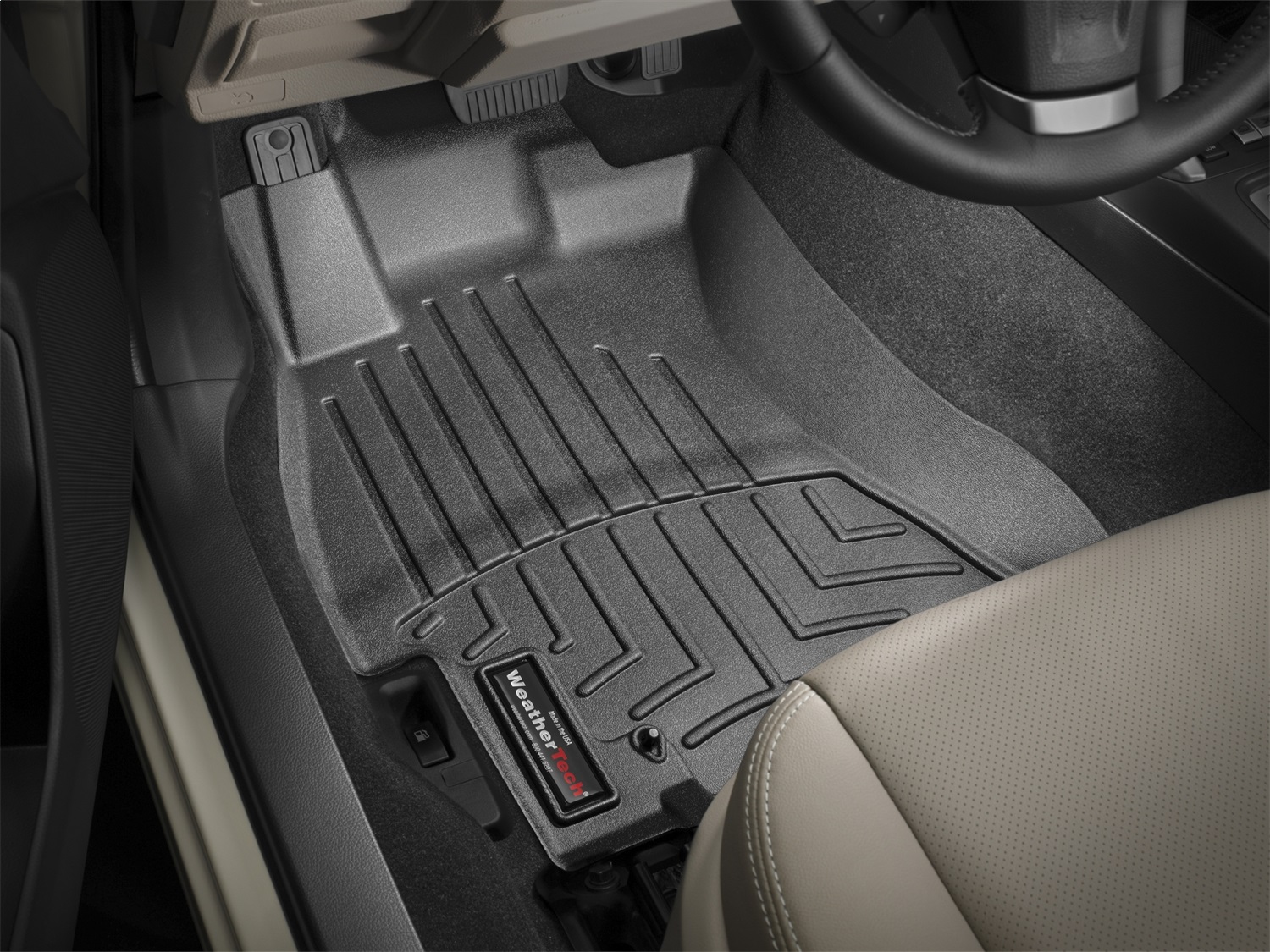 WeatherTech FloorLinerTM DigitalFit; Black; Front 445311 thumbnail 0