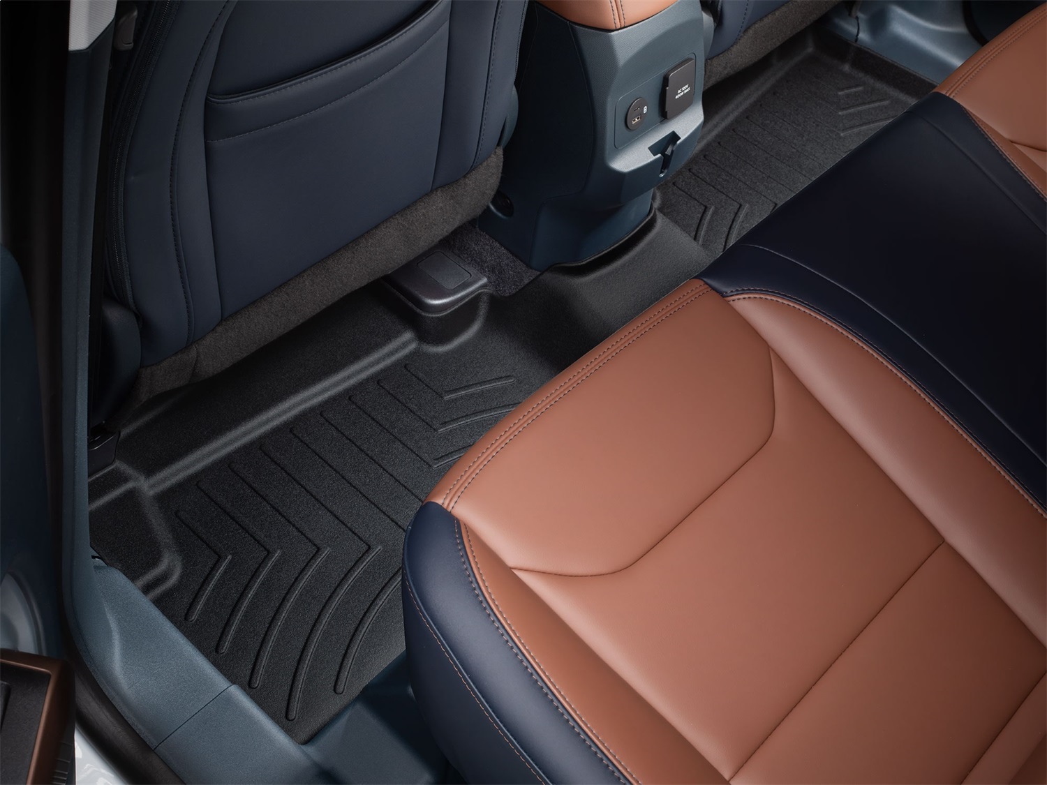 WeatherTech FloorLinerTM DigitalFit; Black; Rear 4417452 thumbnail 1