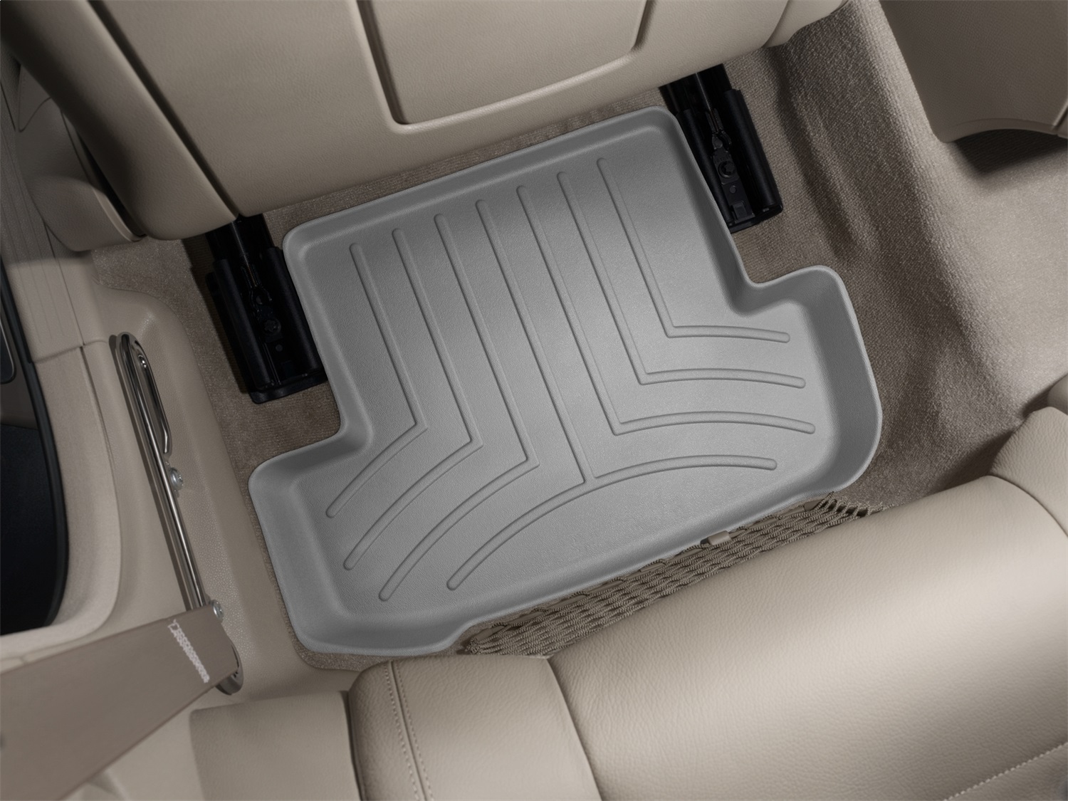 WeatherTech FloorLinerTM DigitalFit; Gray; Rear 461613 thumbnail 1