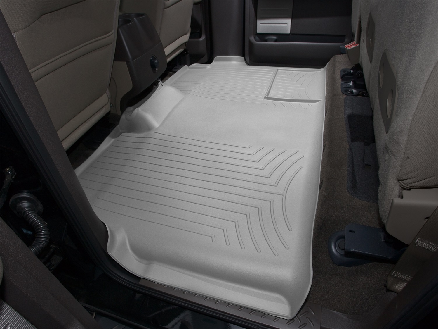WeatherTech FloorLinerTM DigitalFit; Gray; Rear 461793 thumbnail 0